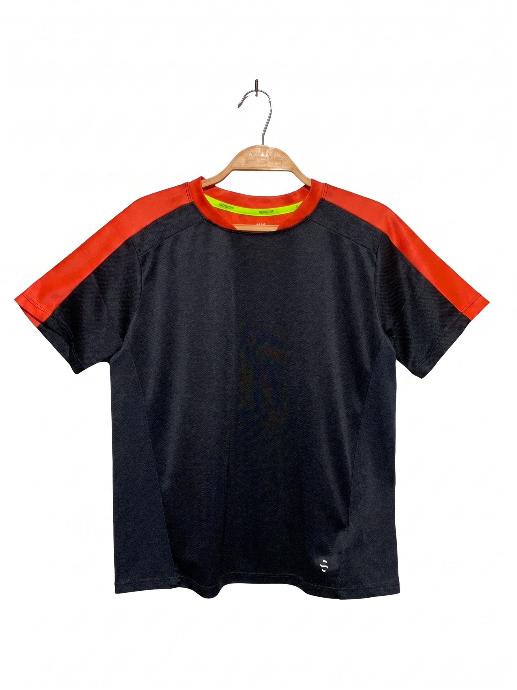 H&M Sport Boys Black and Orange Quick-Dry Athletic Tee - Size Estimated Age 10-12 Years AB1