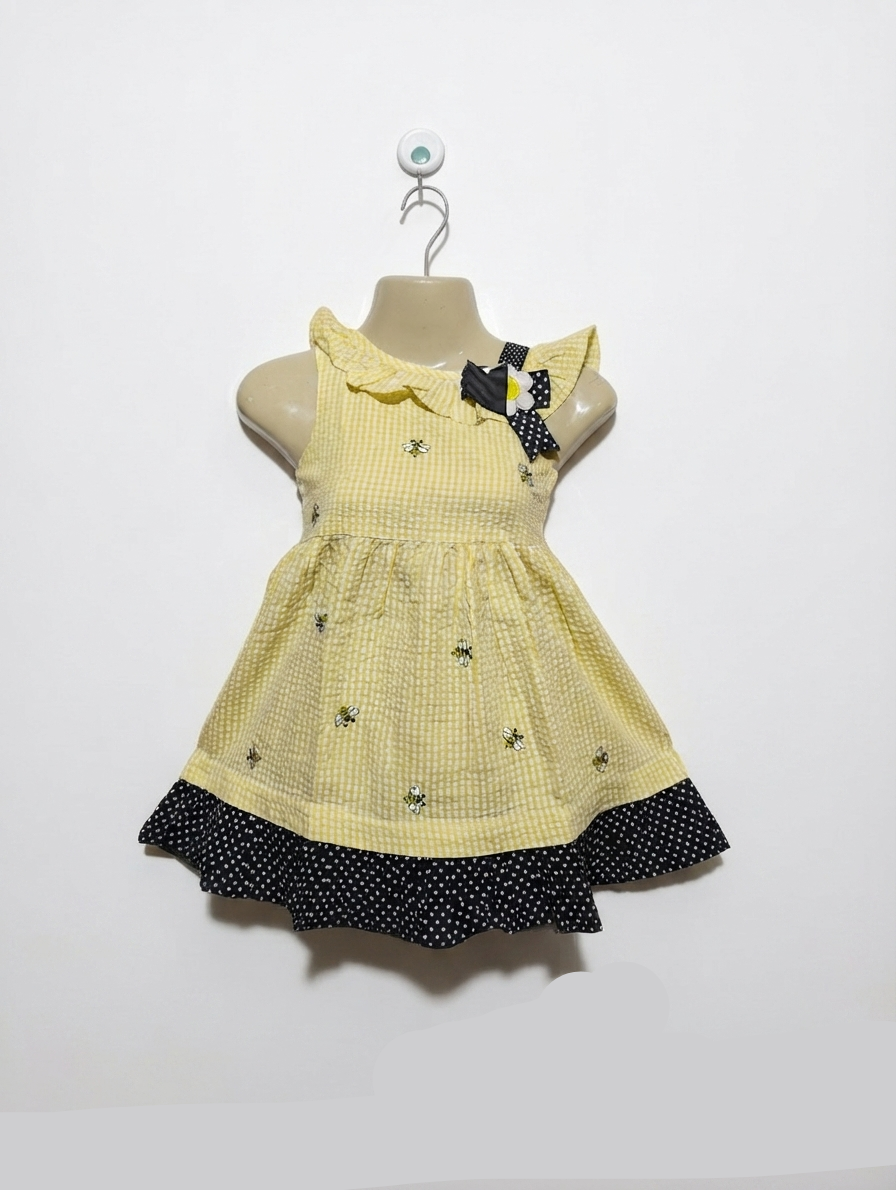 Counting Daisies Girls Yellow Gingham & Bee Embroidered Dress - Size 4T Estimated Age 4 Years AB2