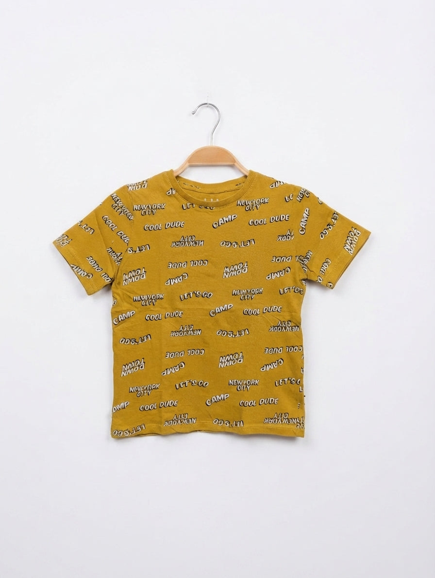 LH Boys Mustard Yellow All-Over Print "Cool Dude & New York City" Short Sleeve Tee - Size 8 (128 cm) Estimated Age 7-8 Years AB2