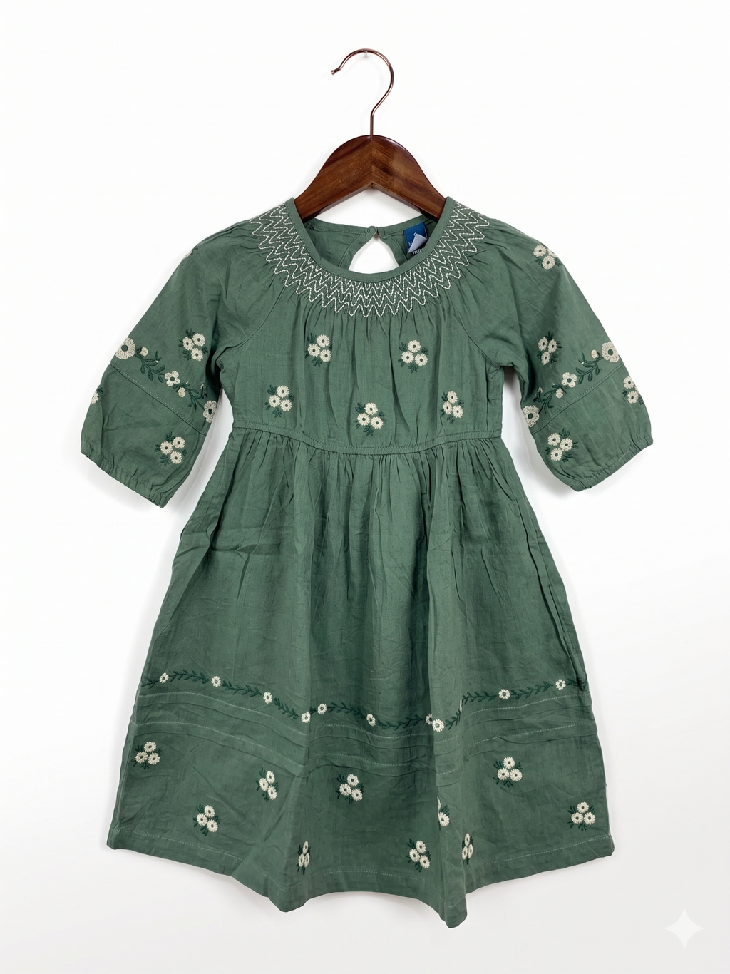 Old Navy Toddler Girls Embroidered Smocked Dress - Size 3T AB1