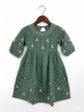 Old Navy Toddler Girls Embroidered Smocked Dress - Size 3T AB1
