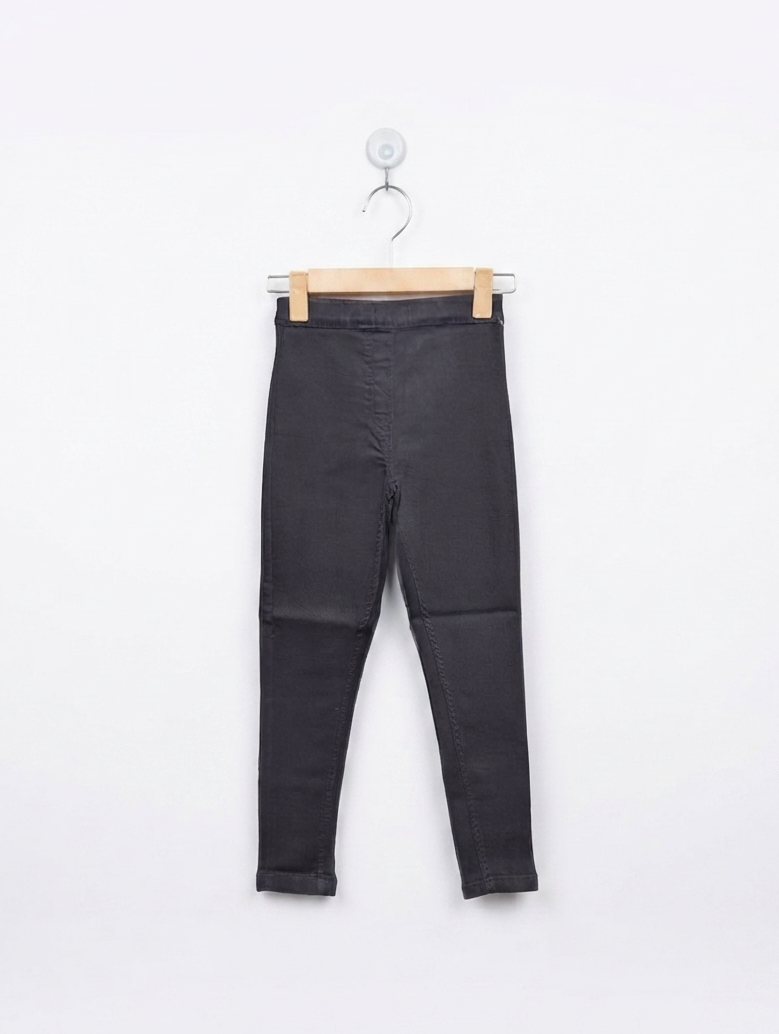 L&D Girls Solid Black Slim Fit Trousers - Size 128cm Estimated Age 7-8 Years AB2