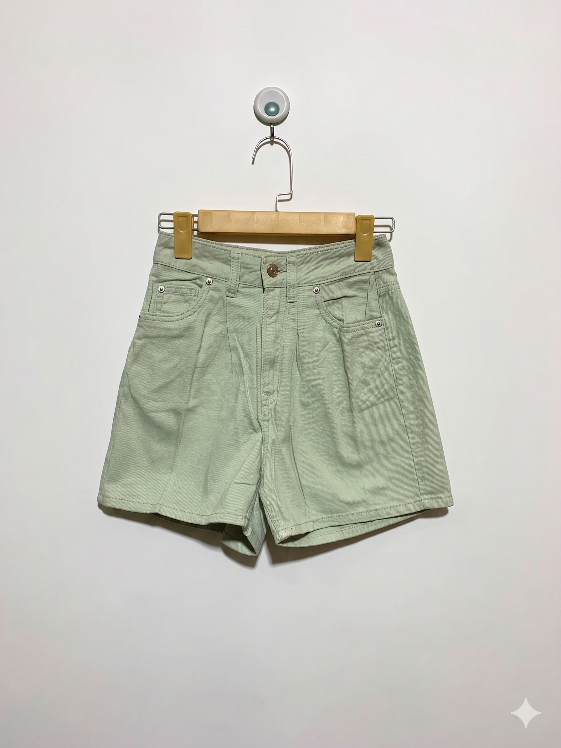 H&M Divided Girls Pastel Sage Green High-Waisted Denim Shorts - Size US 0 Estimated Age 13-15 Years AB1
