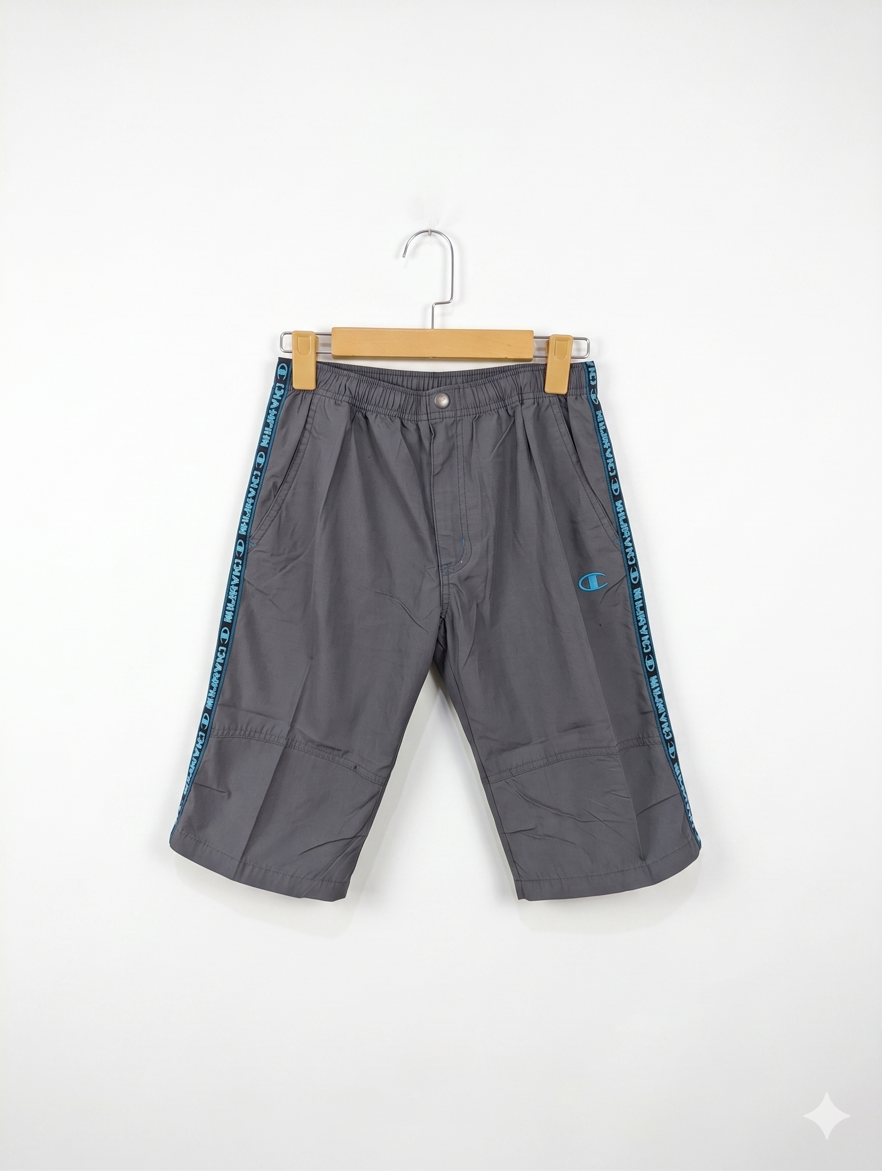 Champion Boys Steel Grey Athletic Activewear Capri Shorts - Size 160 Estimated Age 13-14 Years AB1