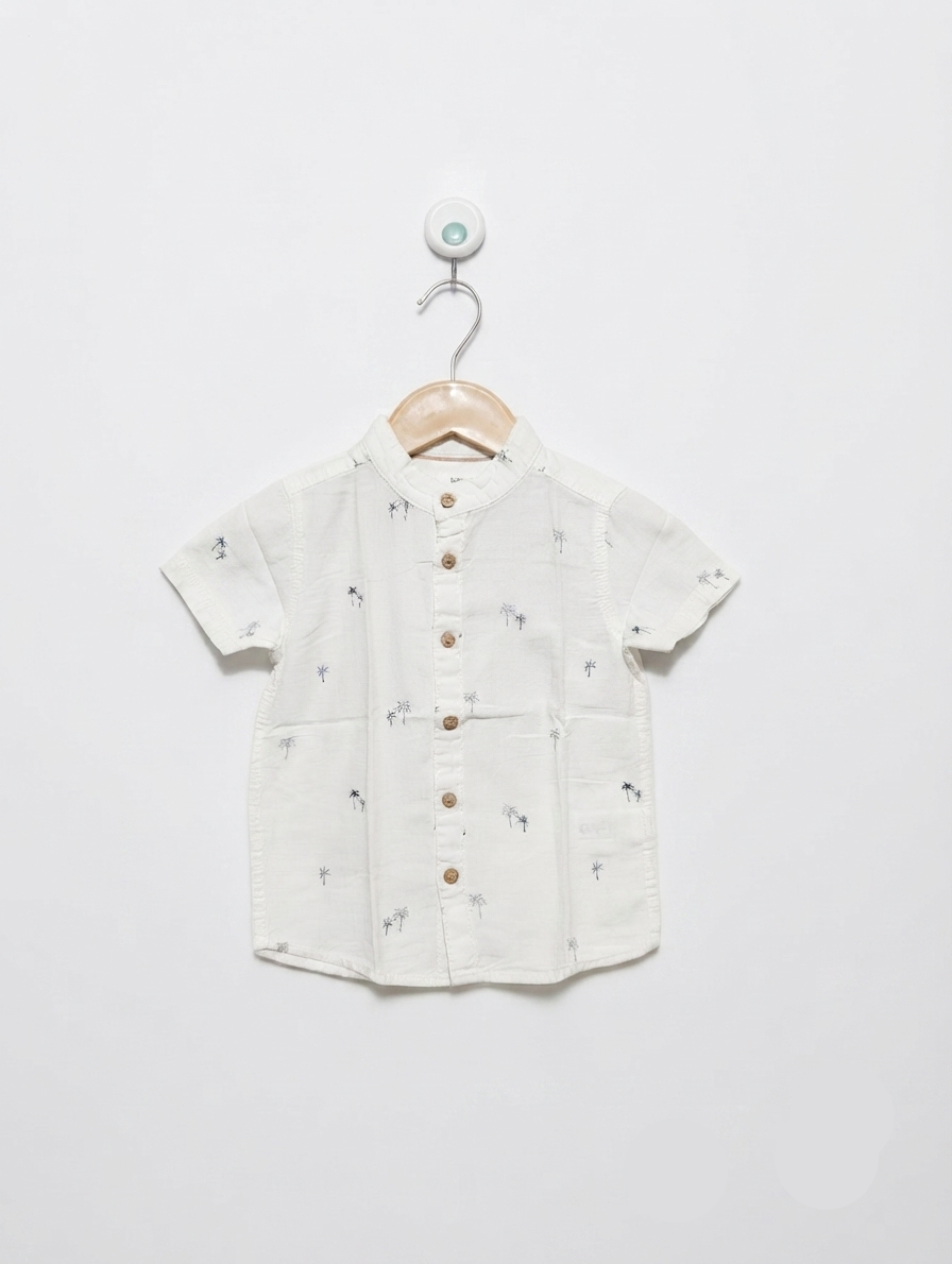 Baby C&A Boys Off-White All-Over Palm Tree Print Short Sleeve Button-Down Shirt - Size Estimated Age 12 to 18 Months AB2