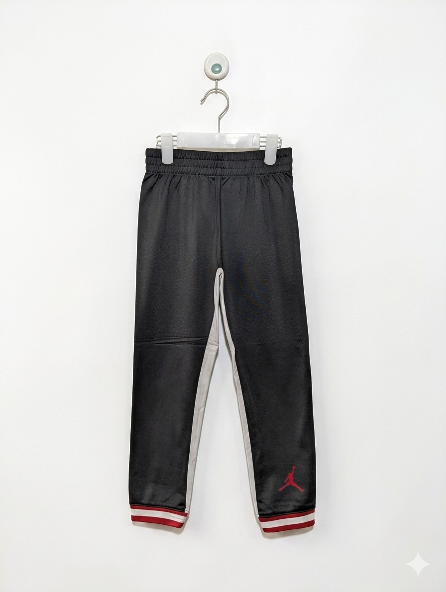 Jordan Boys Black & White Warm-Up Tricot Track Pants - Size L (6-7Y) Estimated Age 6-7 Years AB1