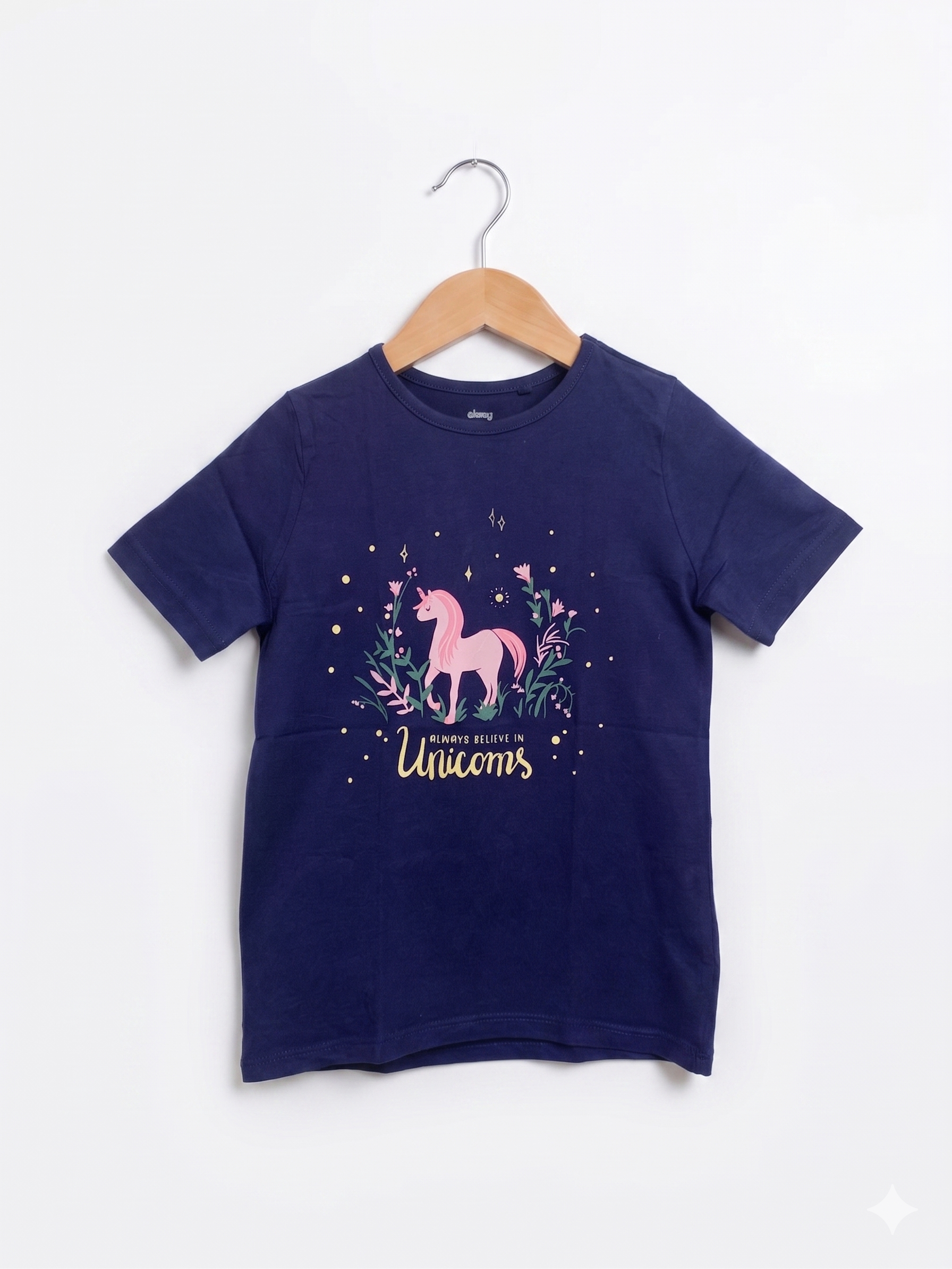Sinsay Girls Navy Blue "Always Believe in Unicorns" Graphic Tee - Size Estimated Age 6-7 Years AB1