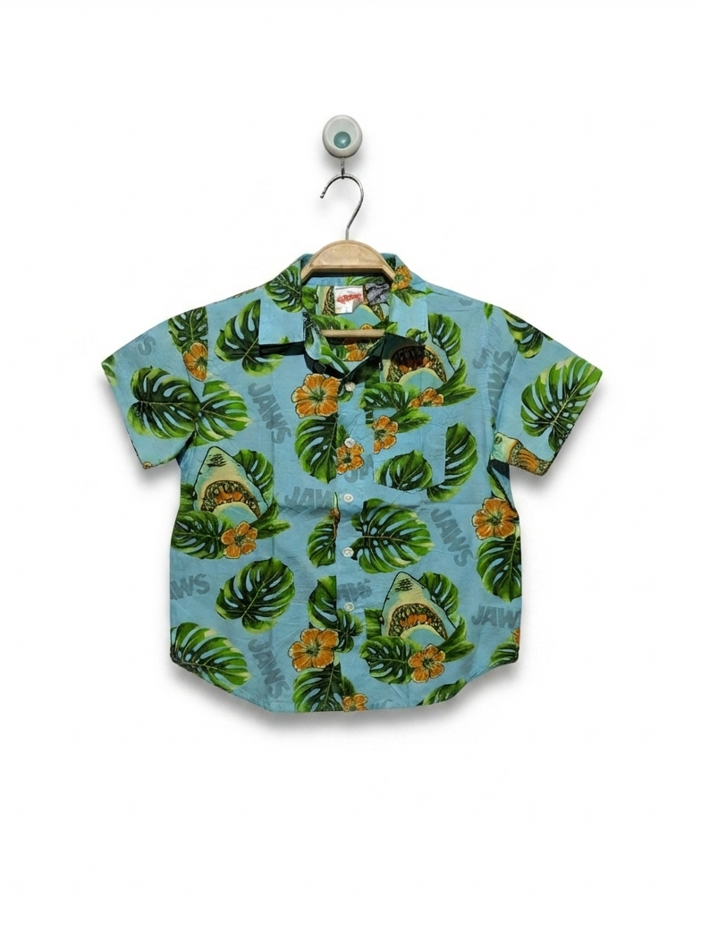 JAWS Boys Light Blue Tropical Shark Print Short Sleeve Button-Down Shirt - Size XS, Estimated Age 4-5 Years AB2
