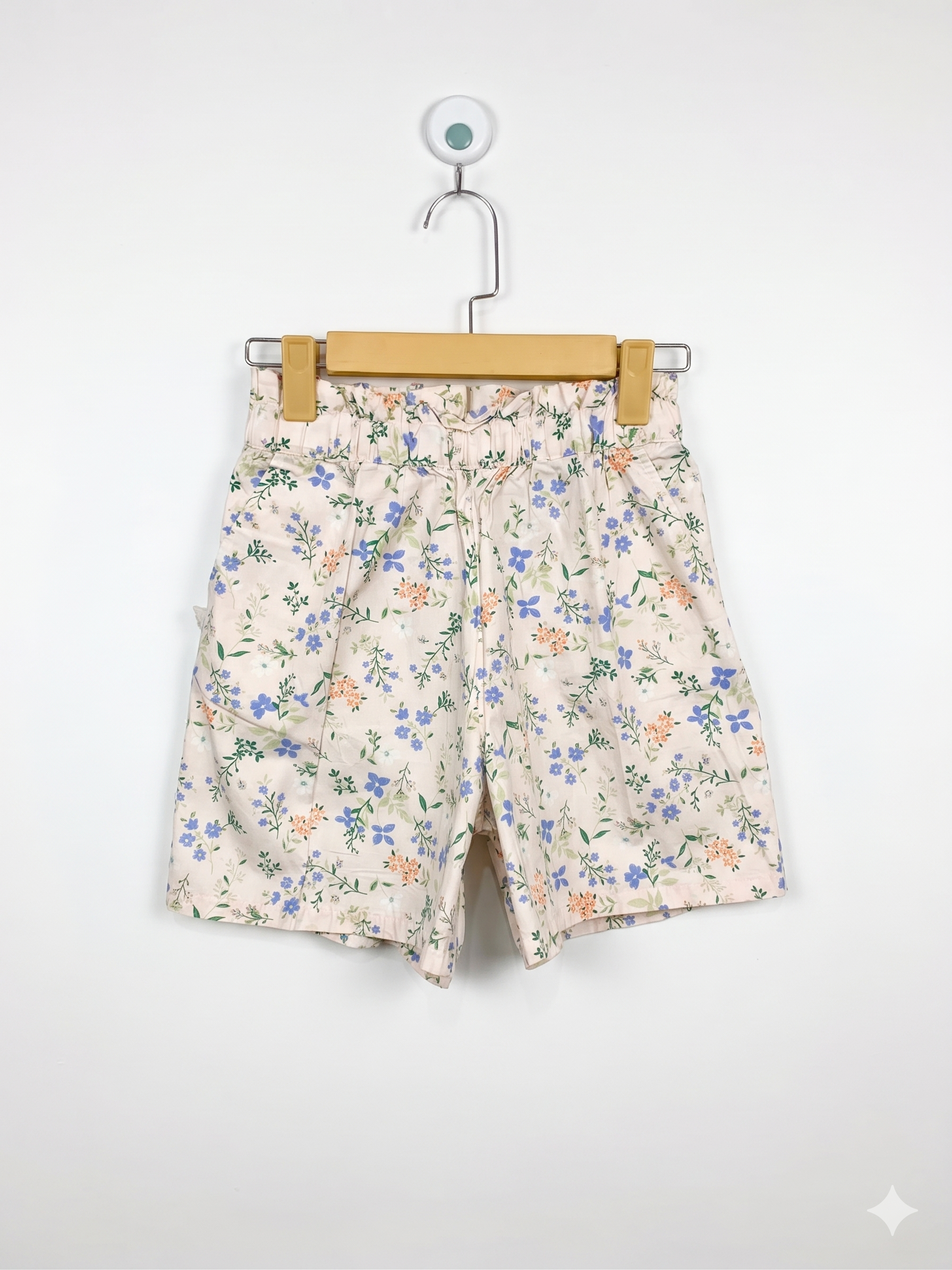 UNIQLO Girls Pastel Pink Floral Elastic Waist Summer Shorts – Size 150 (Est. Age 11-12Y) AB1