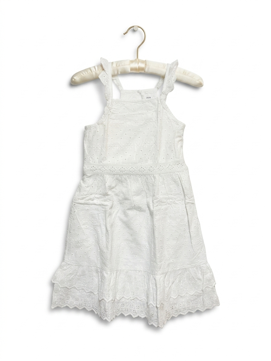 GAP Kids Girls' Pale Mint Eyelet Embroidery Dress - Size S 6 to 7 years AB1