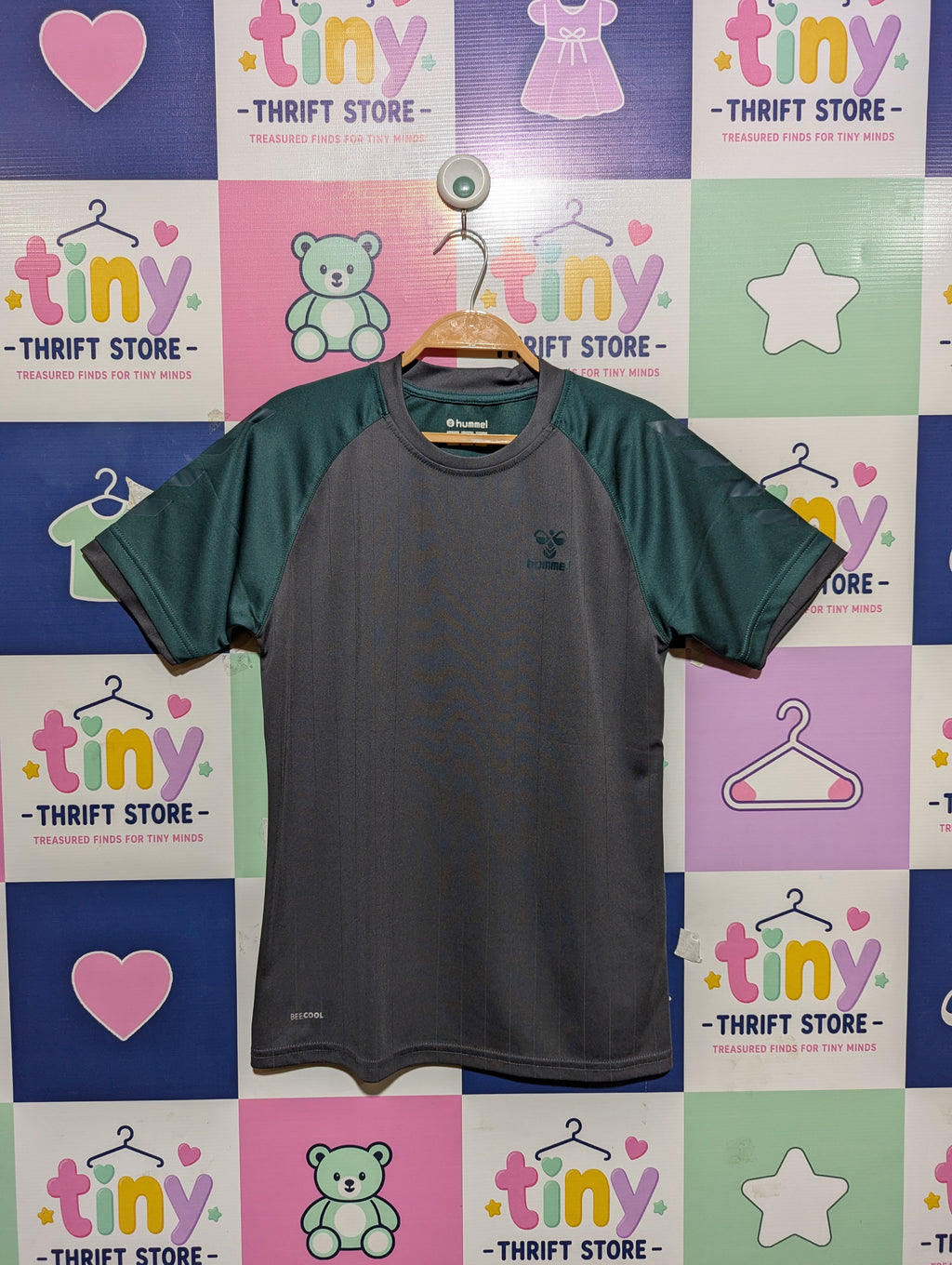 Hummel Boys Emerald Green & Dark Grey "BEECOOL" Athletic Short Sleeve Tee - Size Estimated Age 14 Years AB1