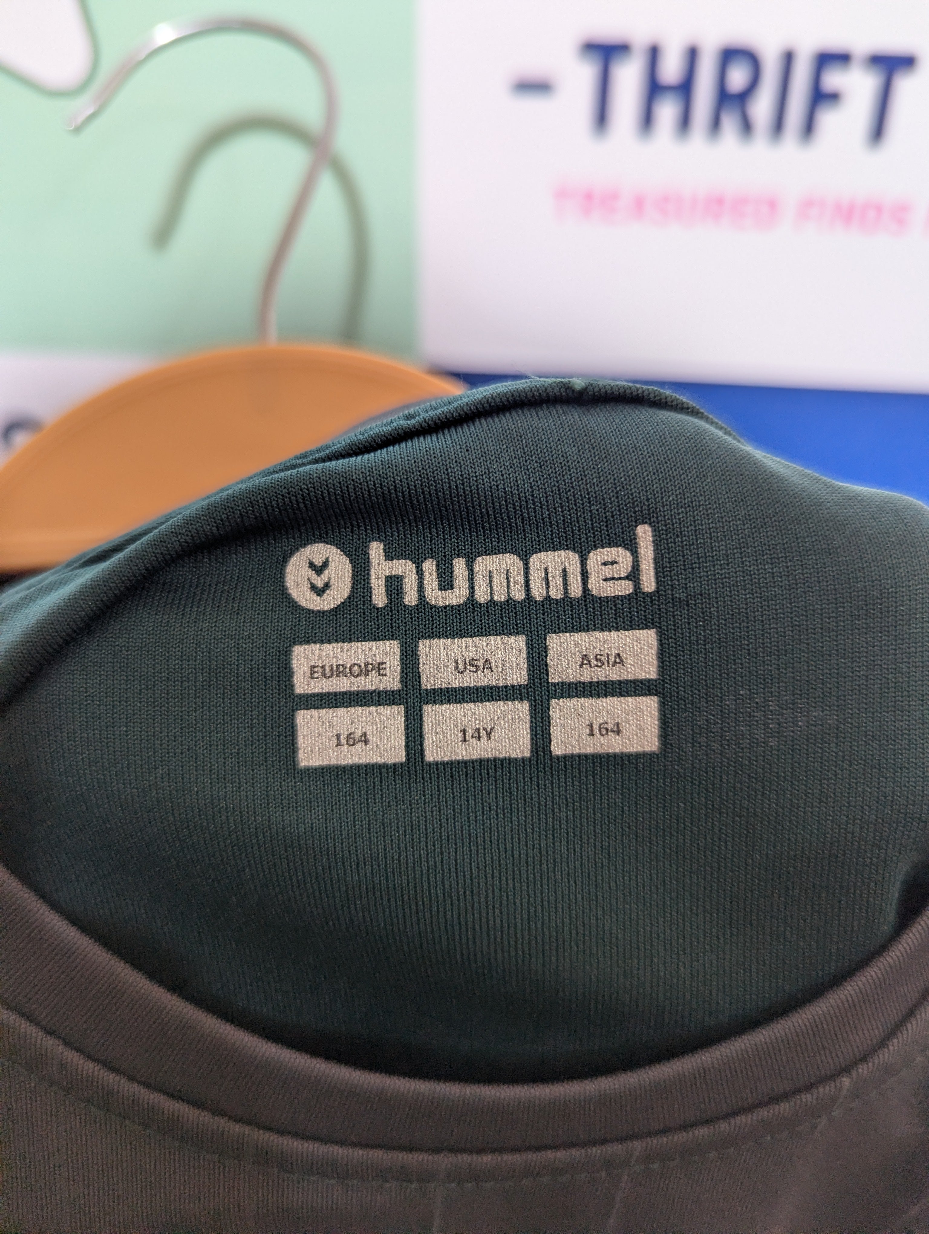 Hummel Boys Emerald Green & Dark Grey "BEECOOL" Athletic Short Sleeve Tee - Size Estimated Age 14 Years AB1