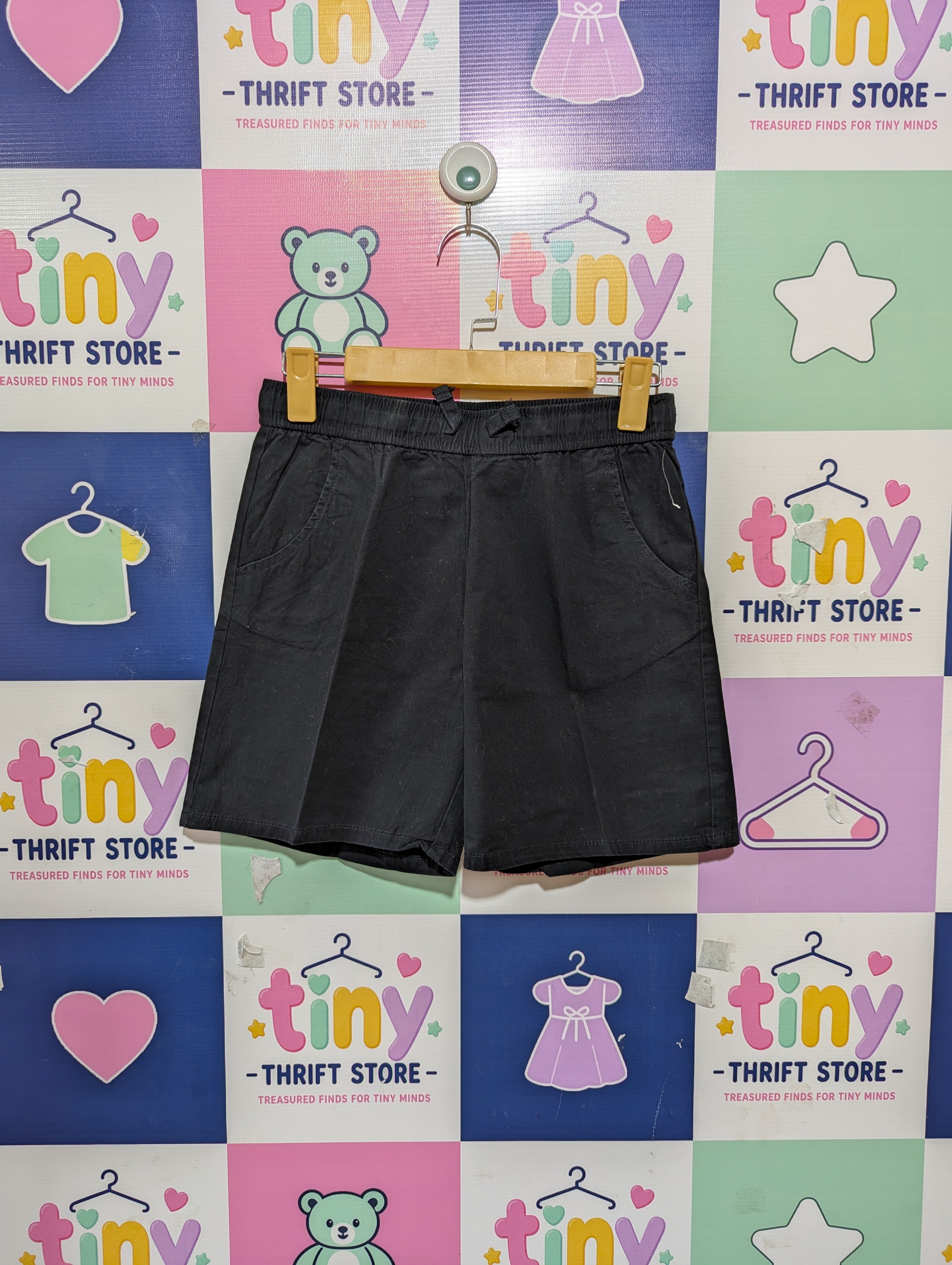 Cat & Jack Boys Solid Black Everyday Chino Shorts - Size XL (14) Estimated Age 13-14 Years AB1