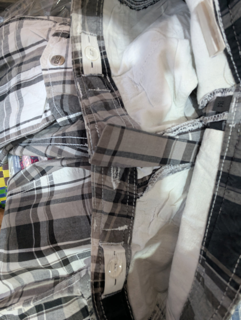 K. Ruppert Boys Black & White Plaid Cargo Shorts - Size 164 (Estimated Age 13-14 Years) AB1