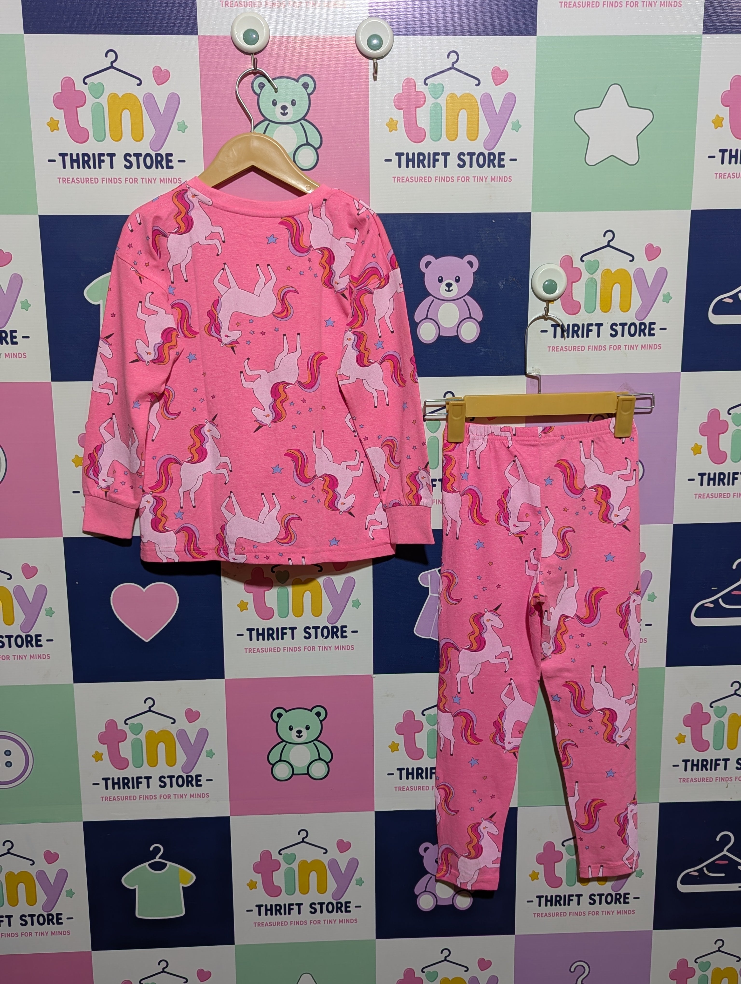 Matalan Girls Bright Pink "Magical Vibes" Unicorn Long Sleeve Pajama Set - Size Estimated Age 7 Years AB1