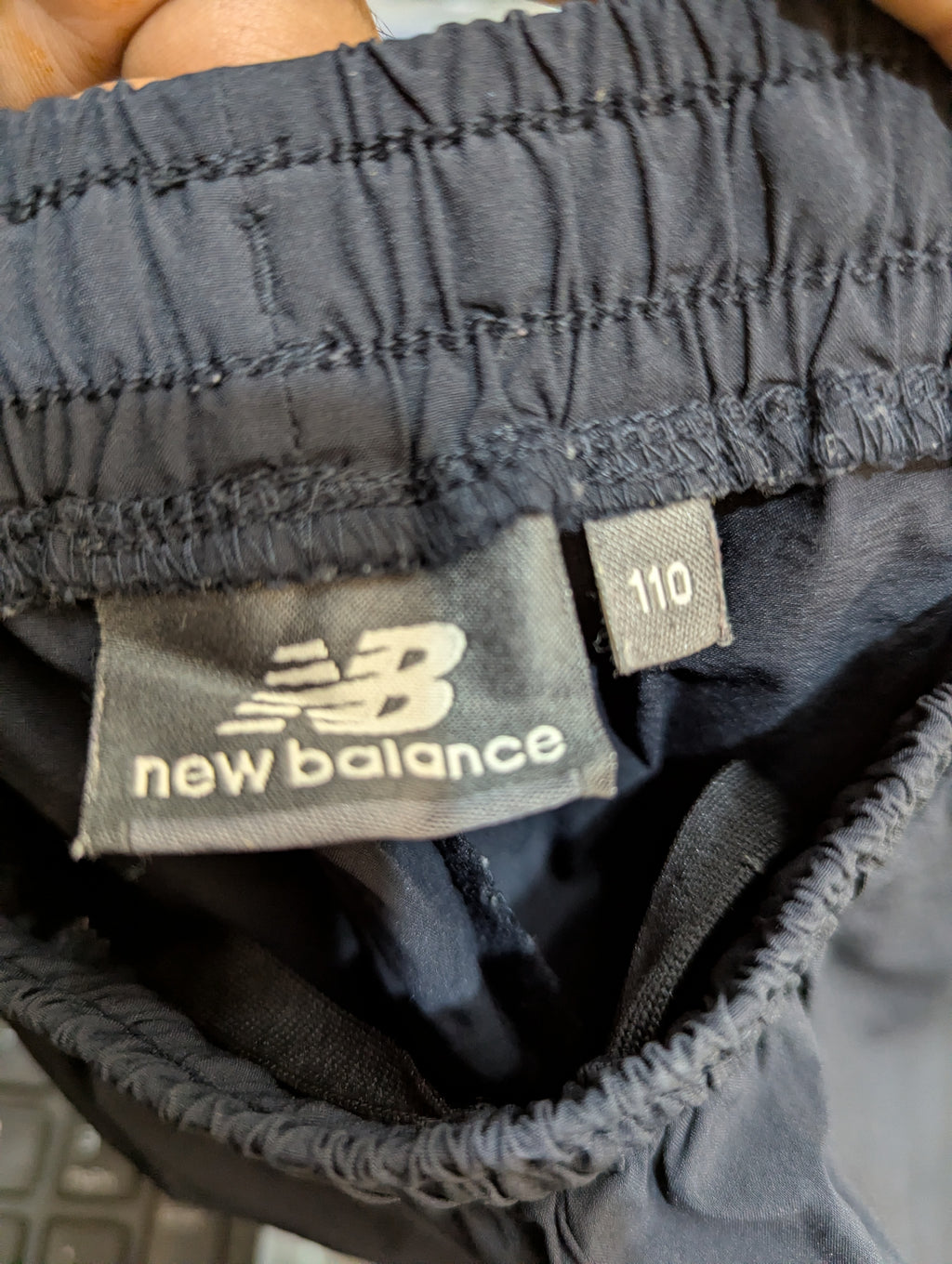 New Balance Unisex Boys Girls Dark Charcoal Grey Active Track Pants - Size 110 Estimated Age 4-5 Years AB1
