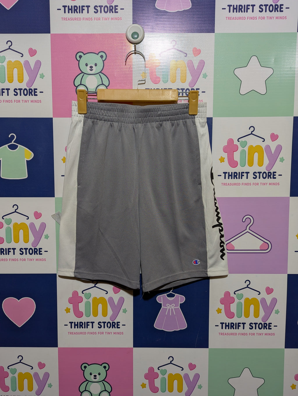 Champion Boys Grey & White Athletic Mesh Shorts - Size 14/16 Estimated Age 14-16 Years AB1