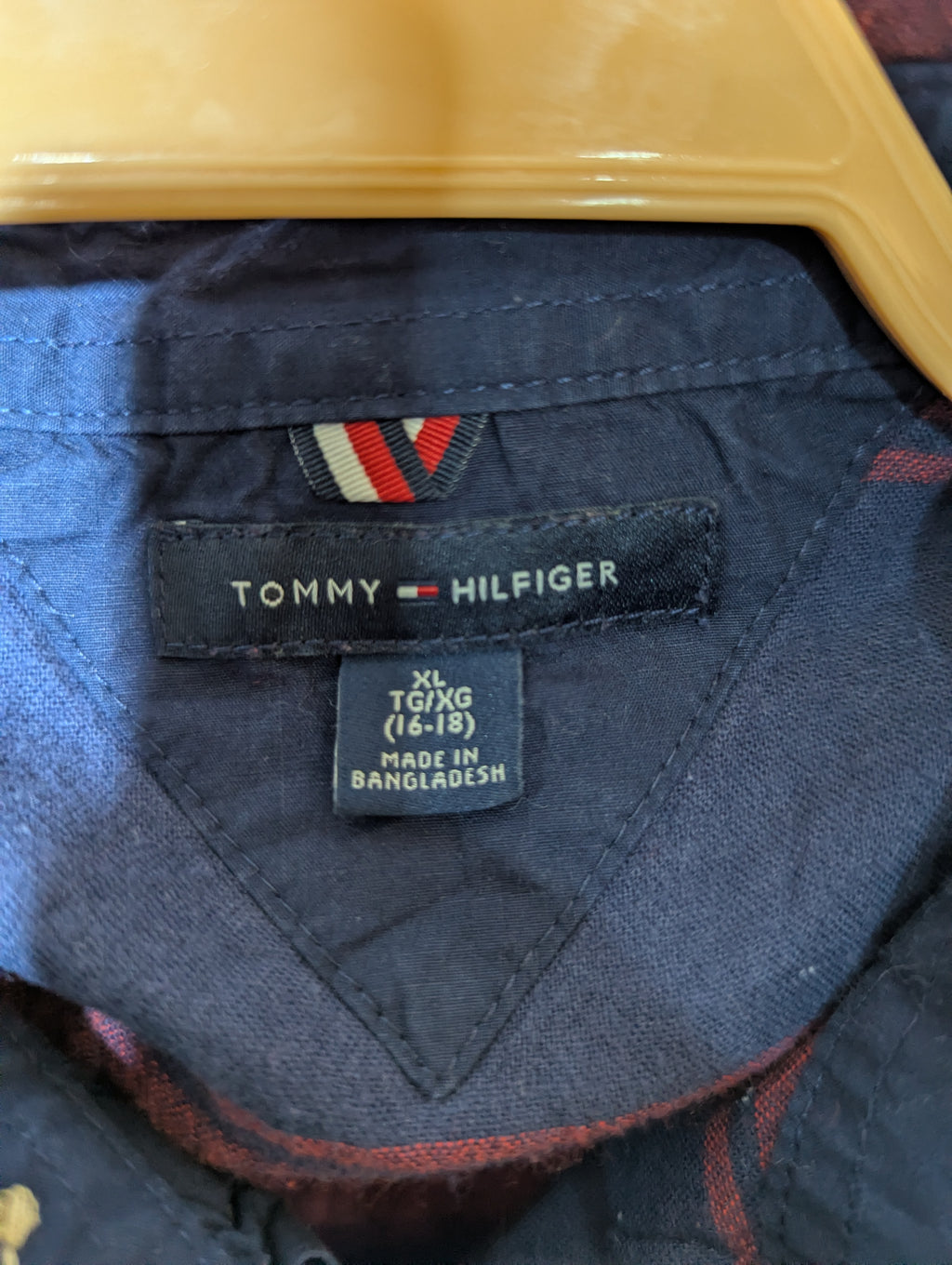 Tommy Hilfiger Boys Navy & Maroon Striped Short Sleeve Shirt - Size XL (16-18) AB1