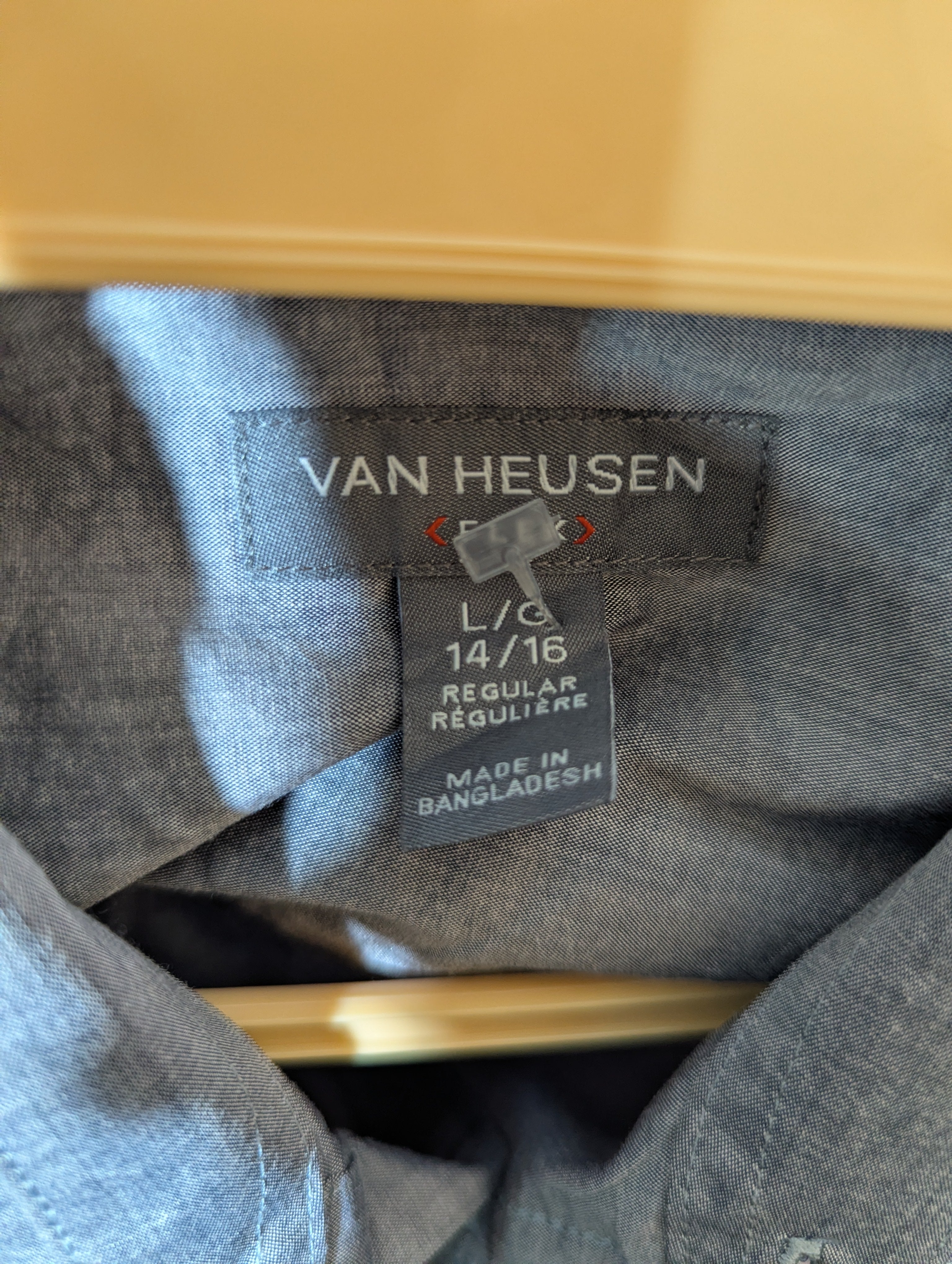 Van Heusen Boys Grey Solid Long Sleeve Button-Down Shirt - Size L (14-16) AB1