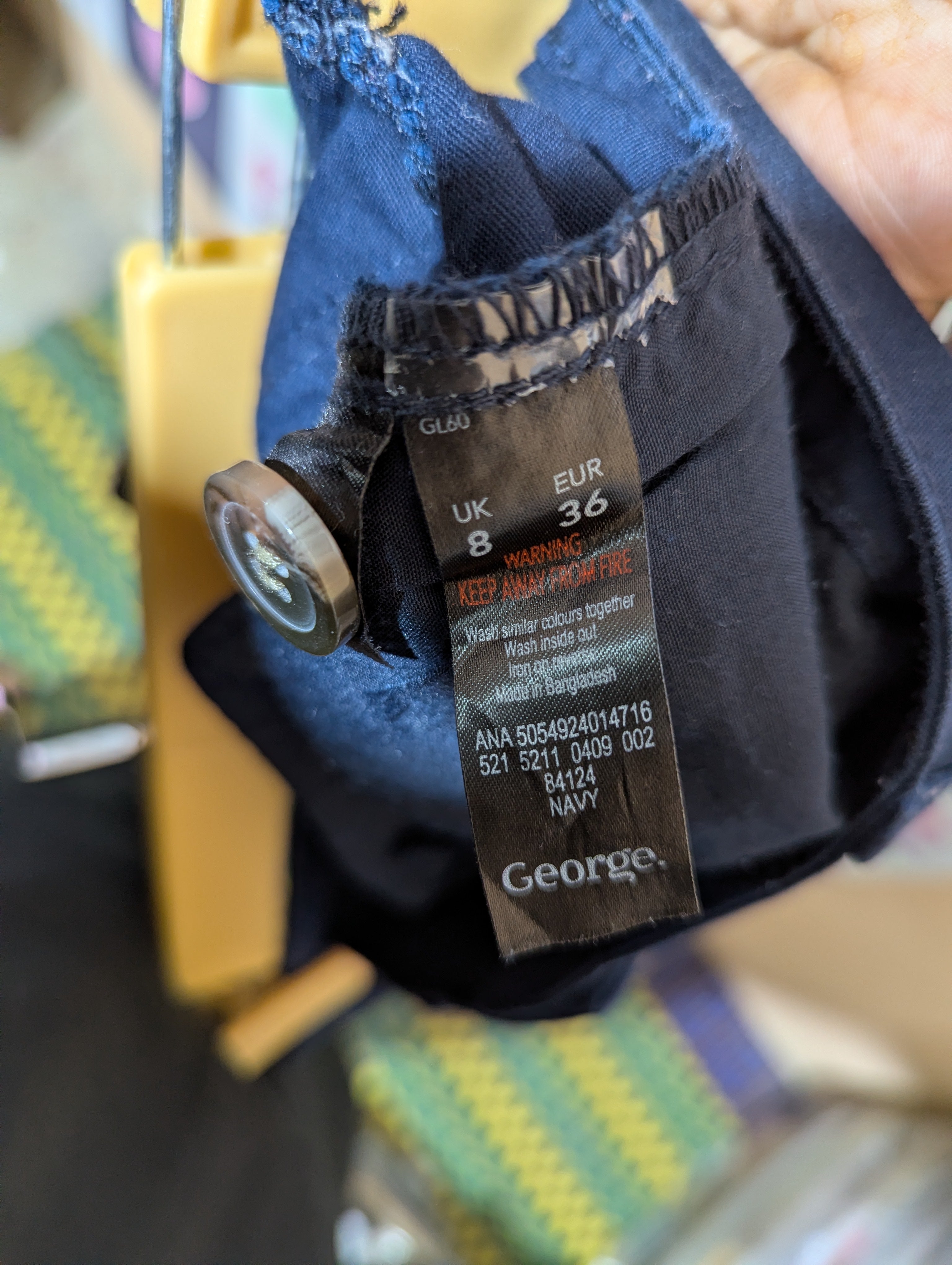 George Girls Classic Navy Tailored Shorts - Size UK 8 (EUR 36) (Estimated Age 12-14 Years) AB1