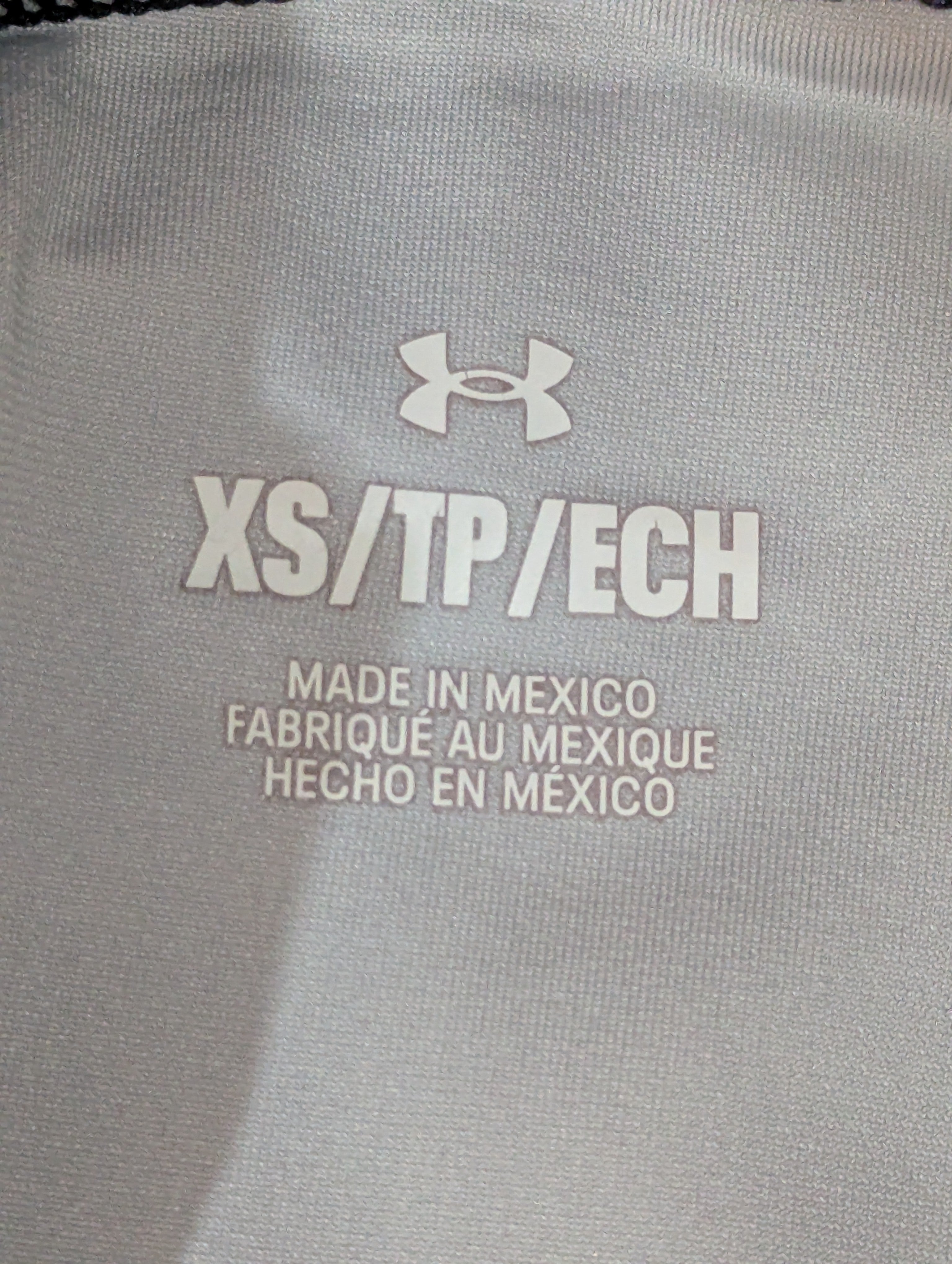 Under Armour Girls Black Floral Performance Biker Shorts - Size XS Estimated Age 13-14 Years AB1