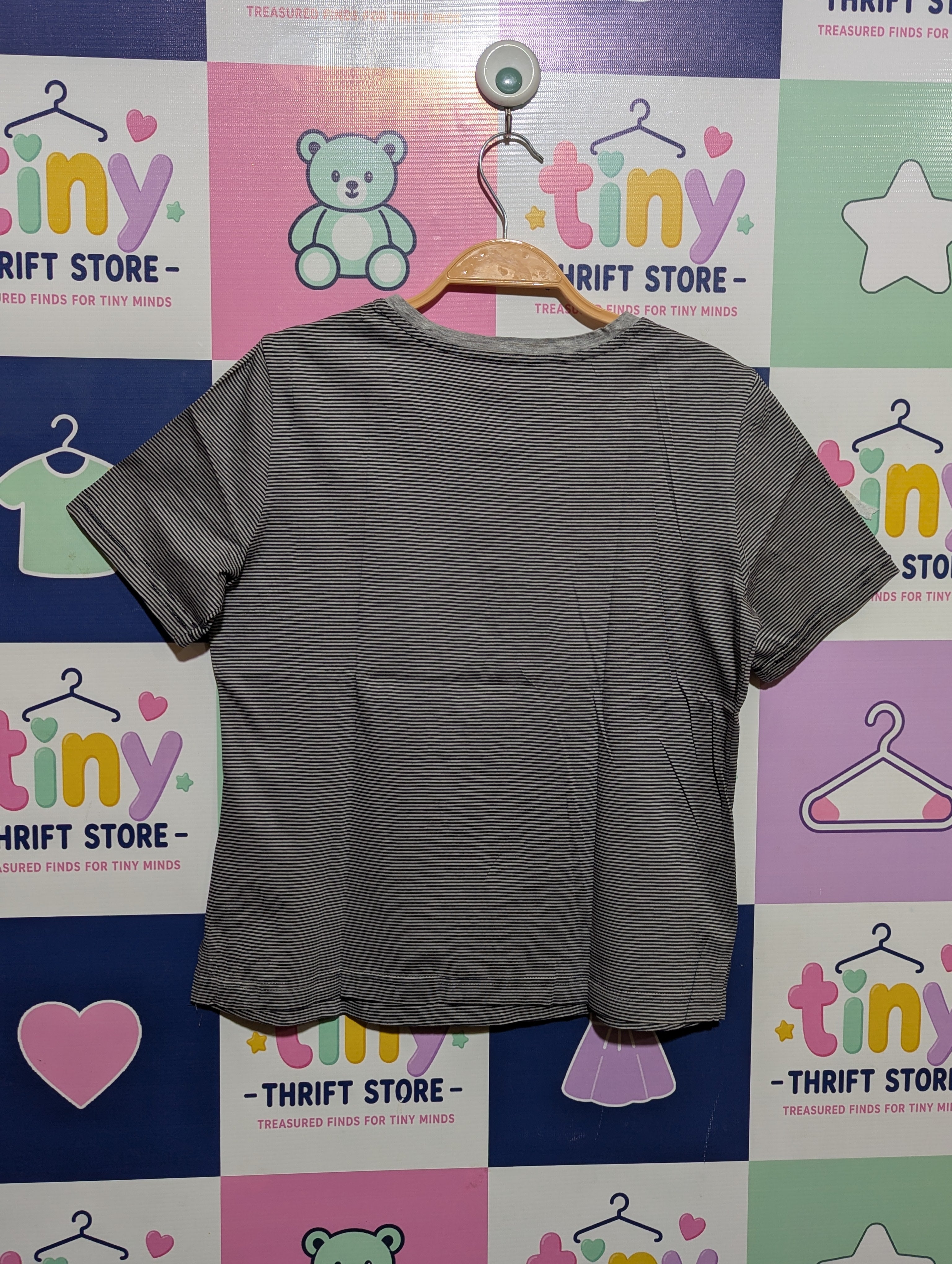 Nuvel. Unisex Grey Striped Animal Print Tee - Size S Estimated Age 15 Years AB1