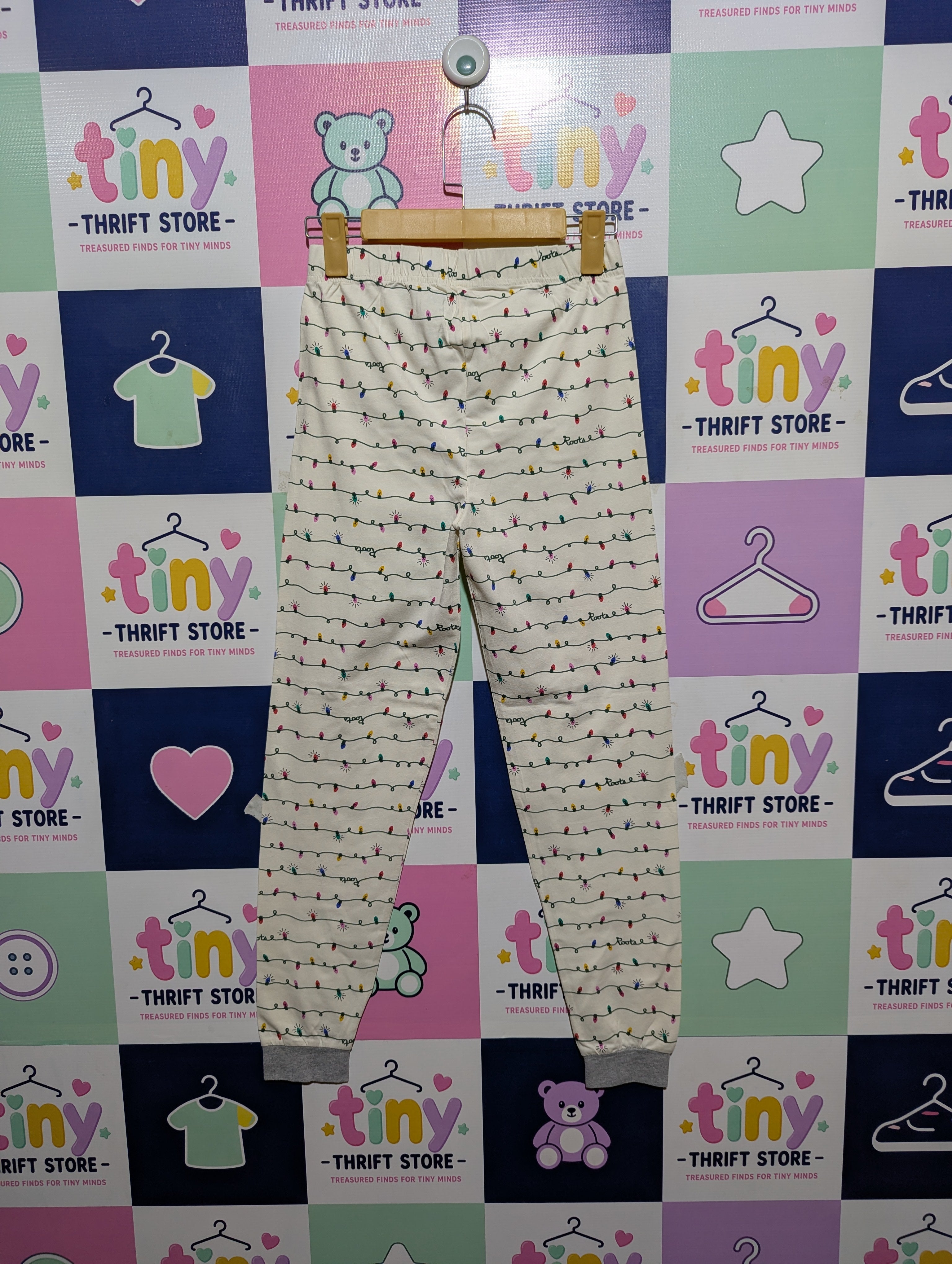 Roots Kids Girls Cream "Holiday Lights" Jogger Pants - Size Estimated Age 9-10 Years AB2