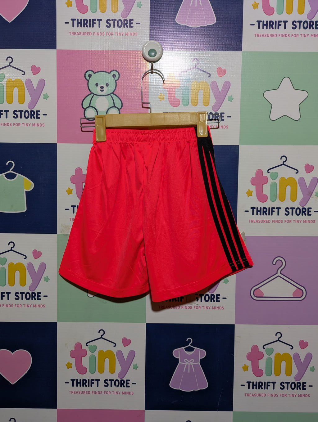 Adidas Girls Bright Red "Juventus" Sports Shorts - Size Estimated Age 11-12 Years AB2