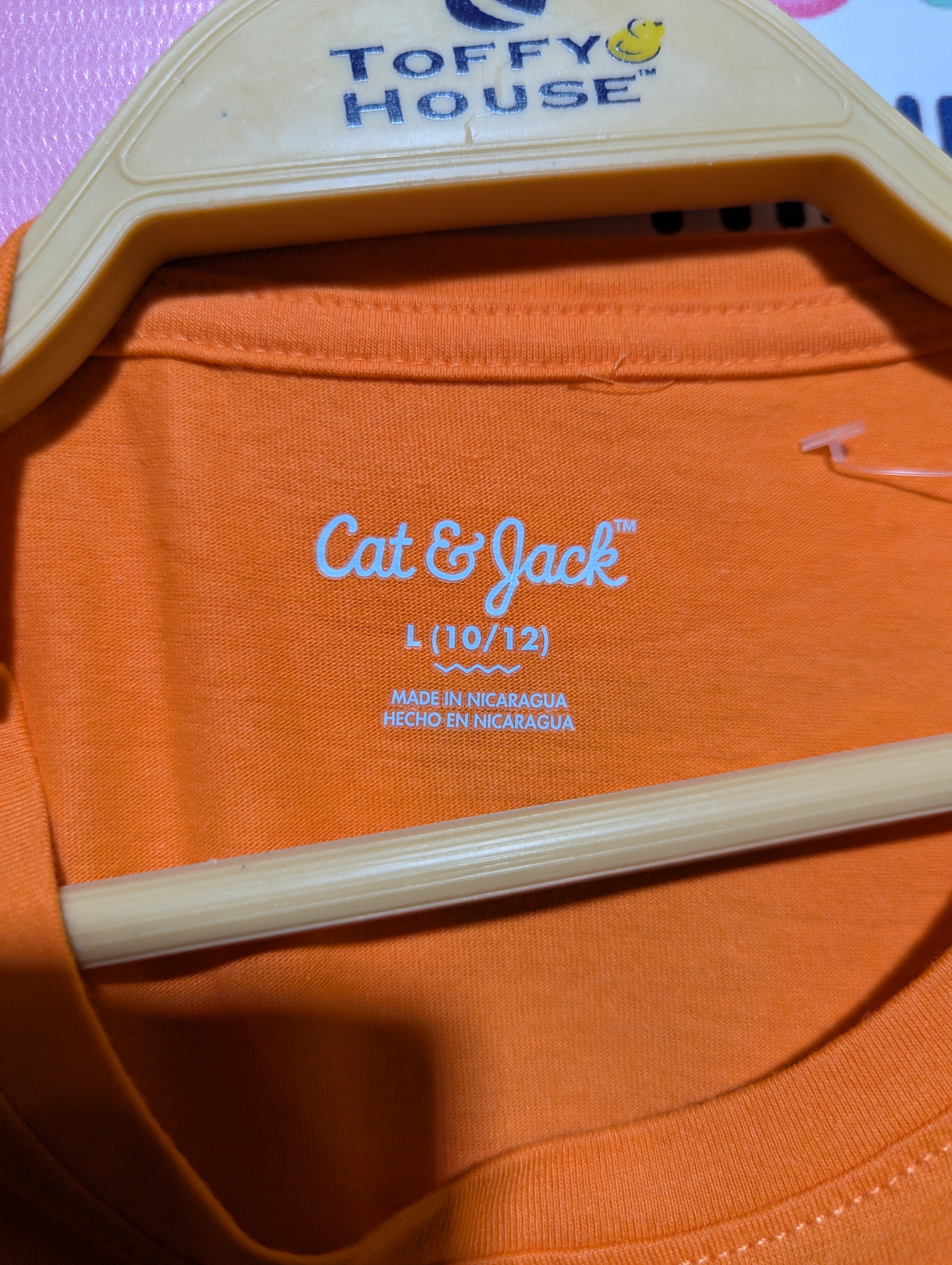 Cat & Jack Girls Orange "Pumpkin Heart" Graphic Tee - Size Estimated Age 10-12 Years AB2