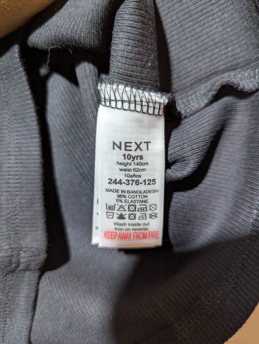 Next Girls Charcoal Grey Ribbed Short-Sleeve Tee - Size Estimated Age 10 Years AB2