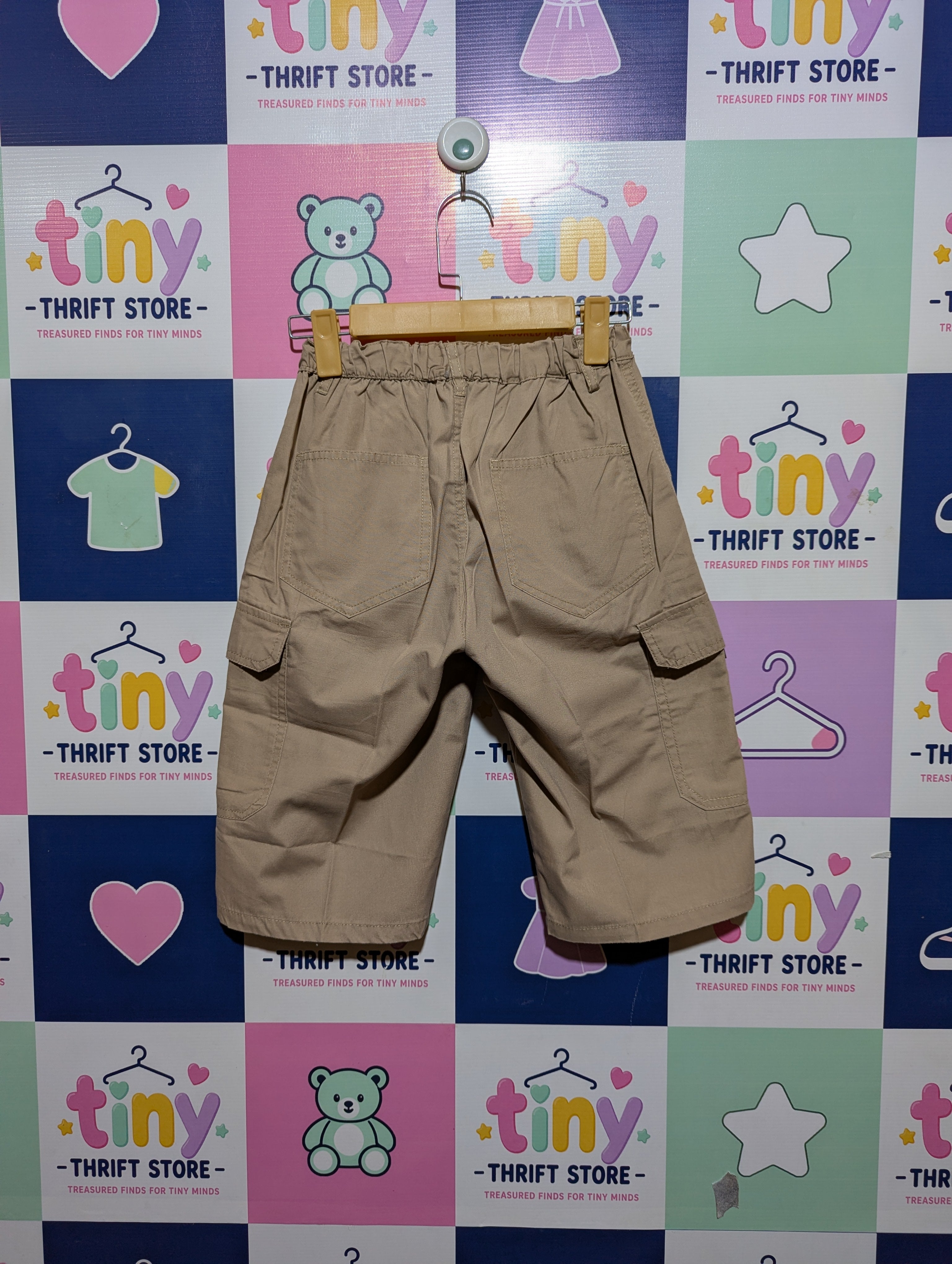 Boys/Girls Beige Cargo Shorts - Size 170 (Estimated Age 14-15 Years) AB2