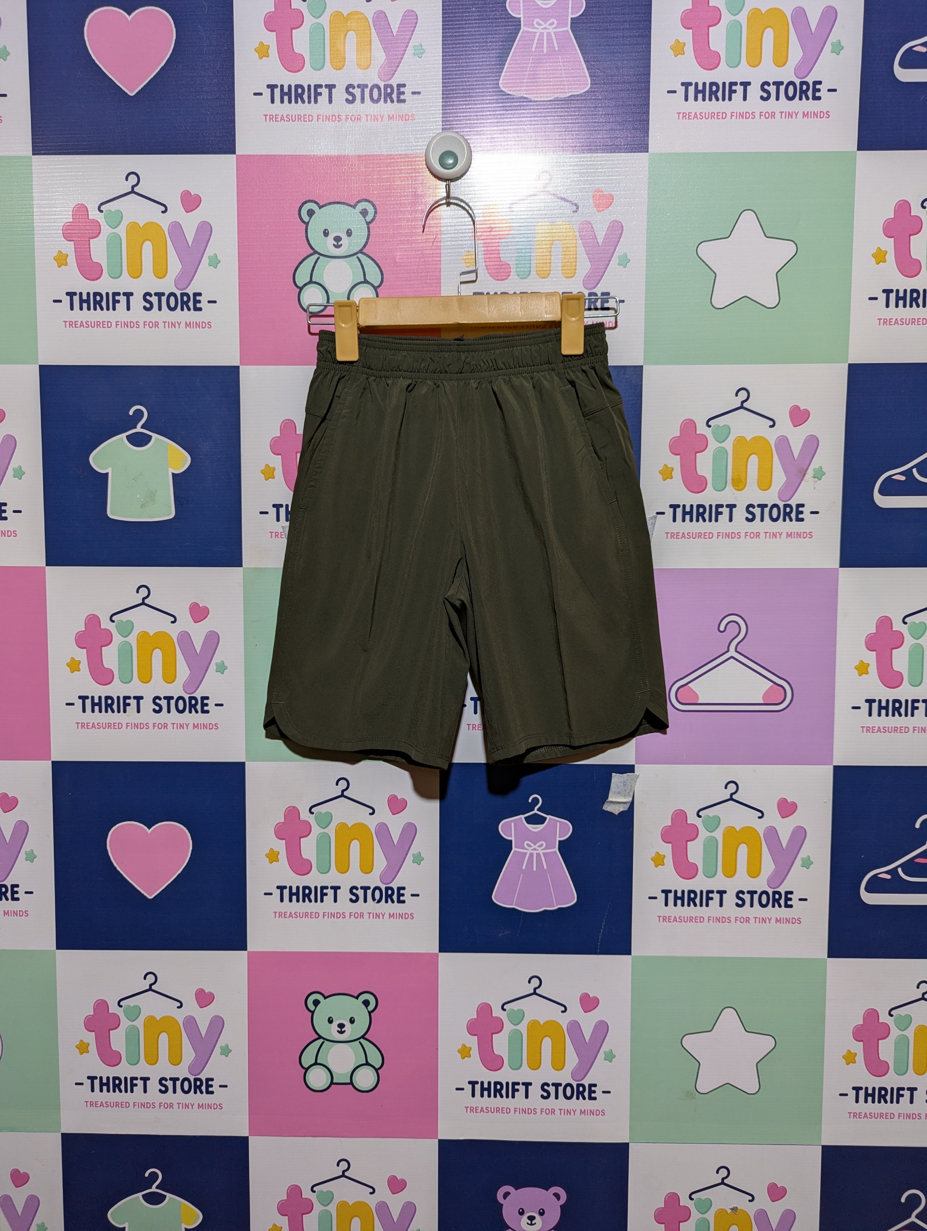 All in Motion Girls Olive Green Performance Athletic Shorts - Size M (8/10) (Estimated Age 8-10 Years) AB2