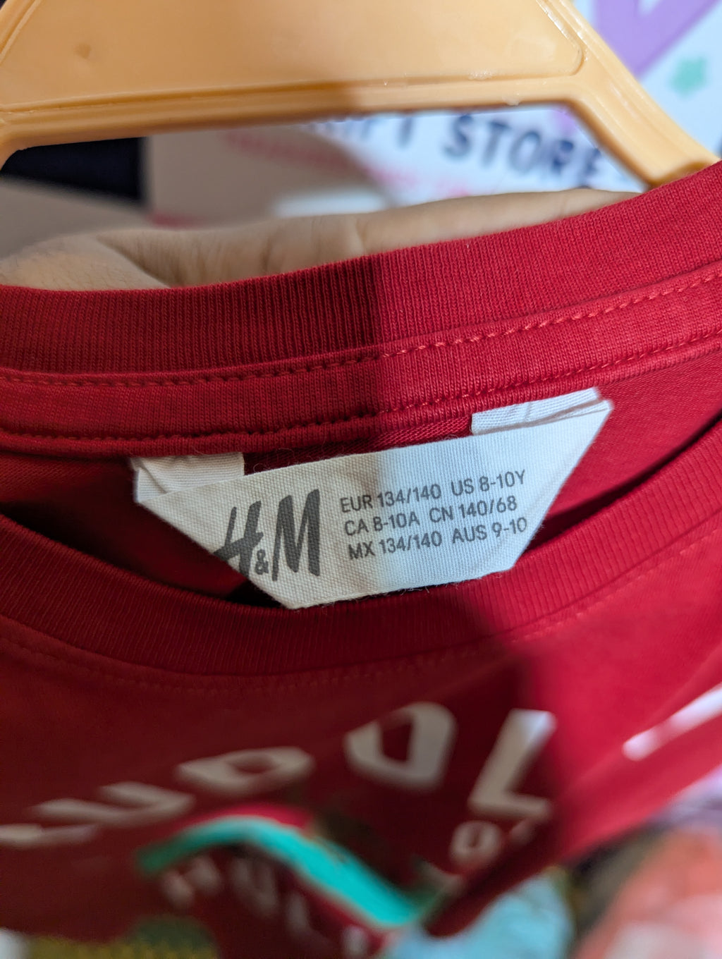 H&M Girls Red "Rudolph on Holiday" Graphic Tee - Size 8-10 Years (Estimated Age 8-10 Years) AB2