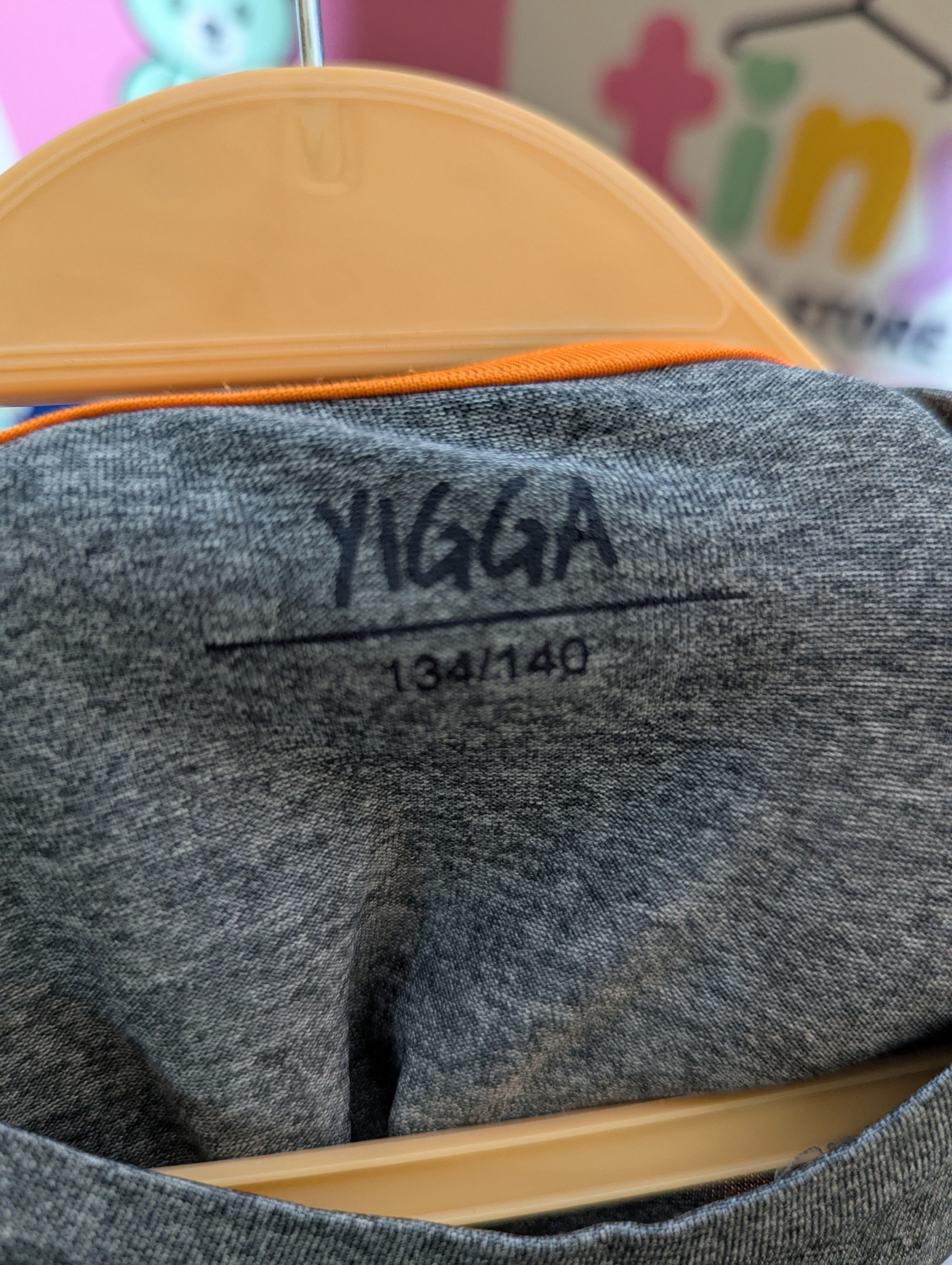 Yigga Girls Grey & Orange "Active Limited" Sporty Tee - Size 8-10 Years (Estimated Age 9-10 Years) AB2