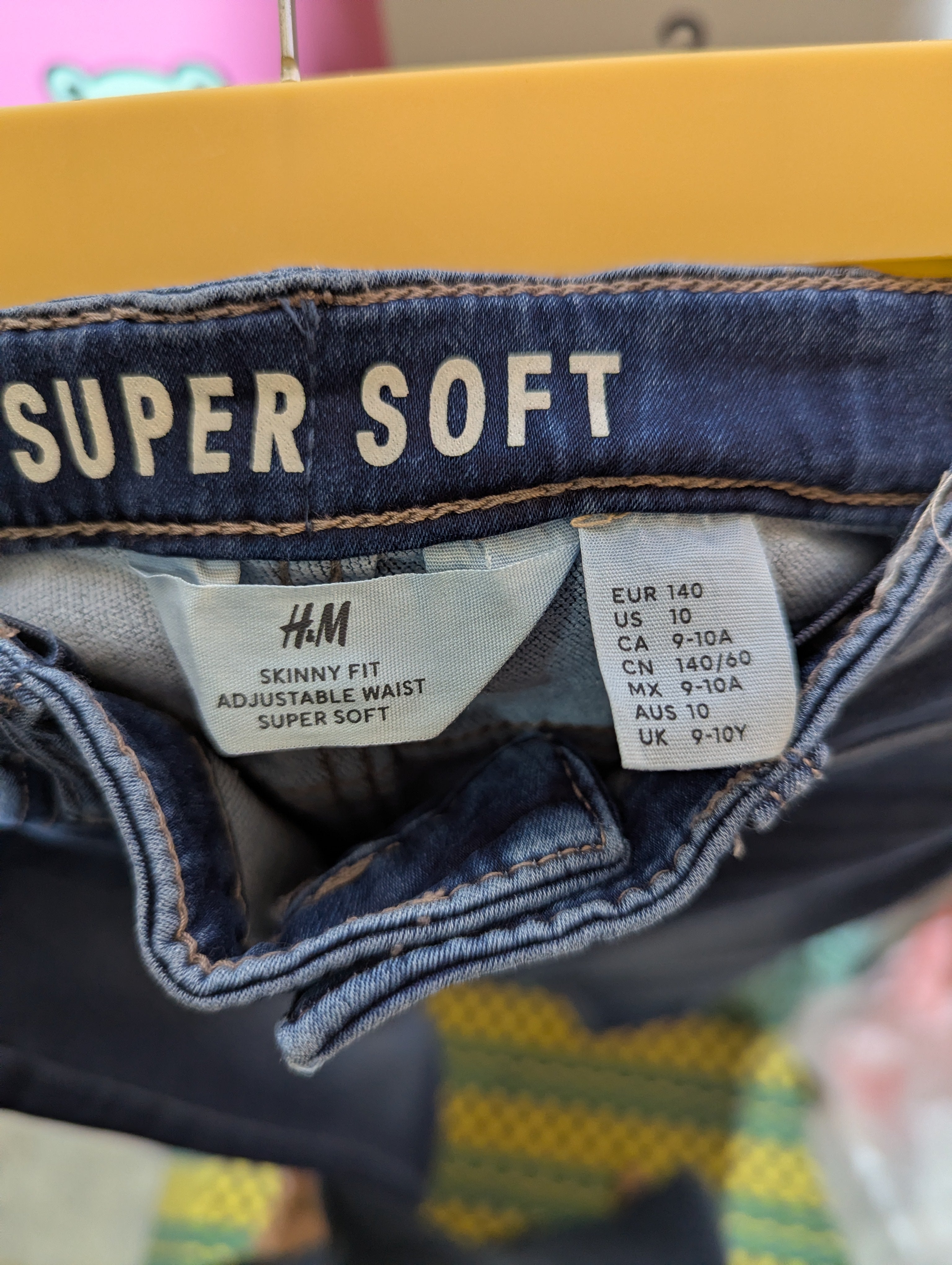 H&M Girls "Super Soft" Dark Wash Skinny Jeans - Size 140CM Estimated Age 9-10 Years AB2