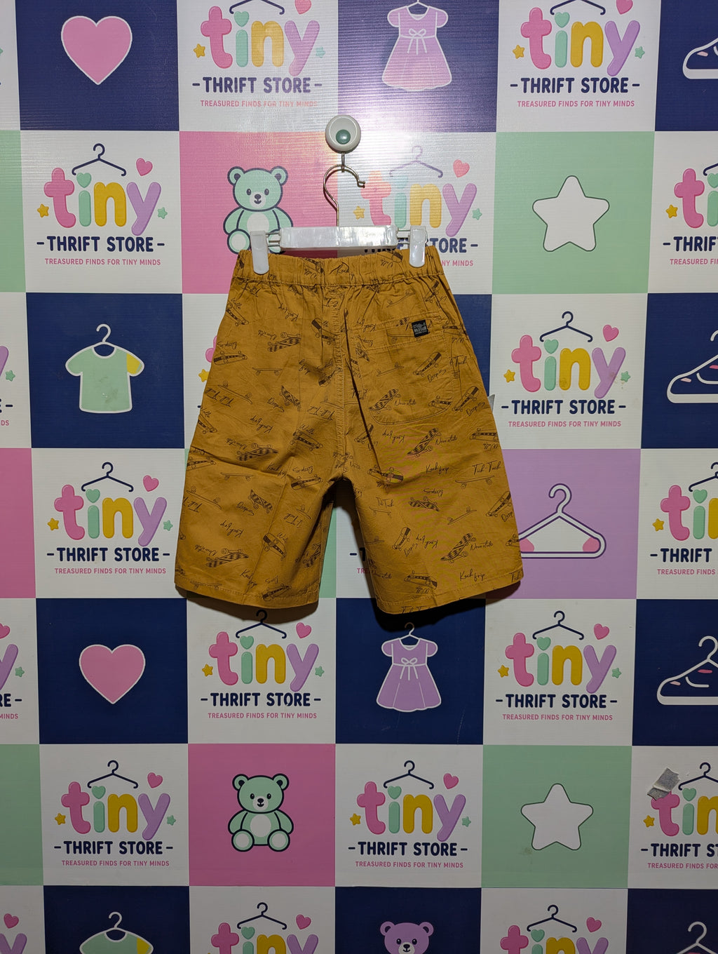 Boys Mustard Yellow "Skateboard Print" Casual Shorts - Size 140 (Estimated Age 9-10 Years) AB2