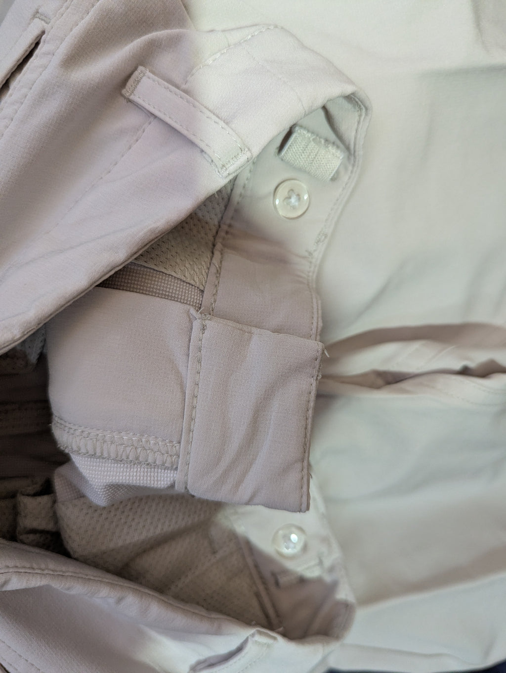 All in Motion Boys Beige Performance Shorts - Size 10 Estimated Age 10-11 Years AB2