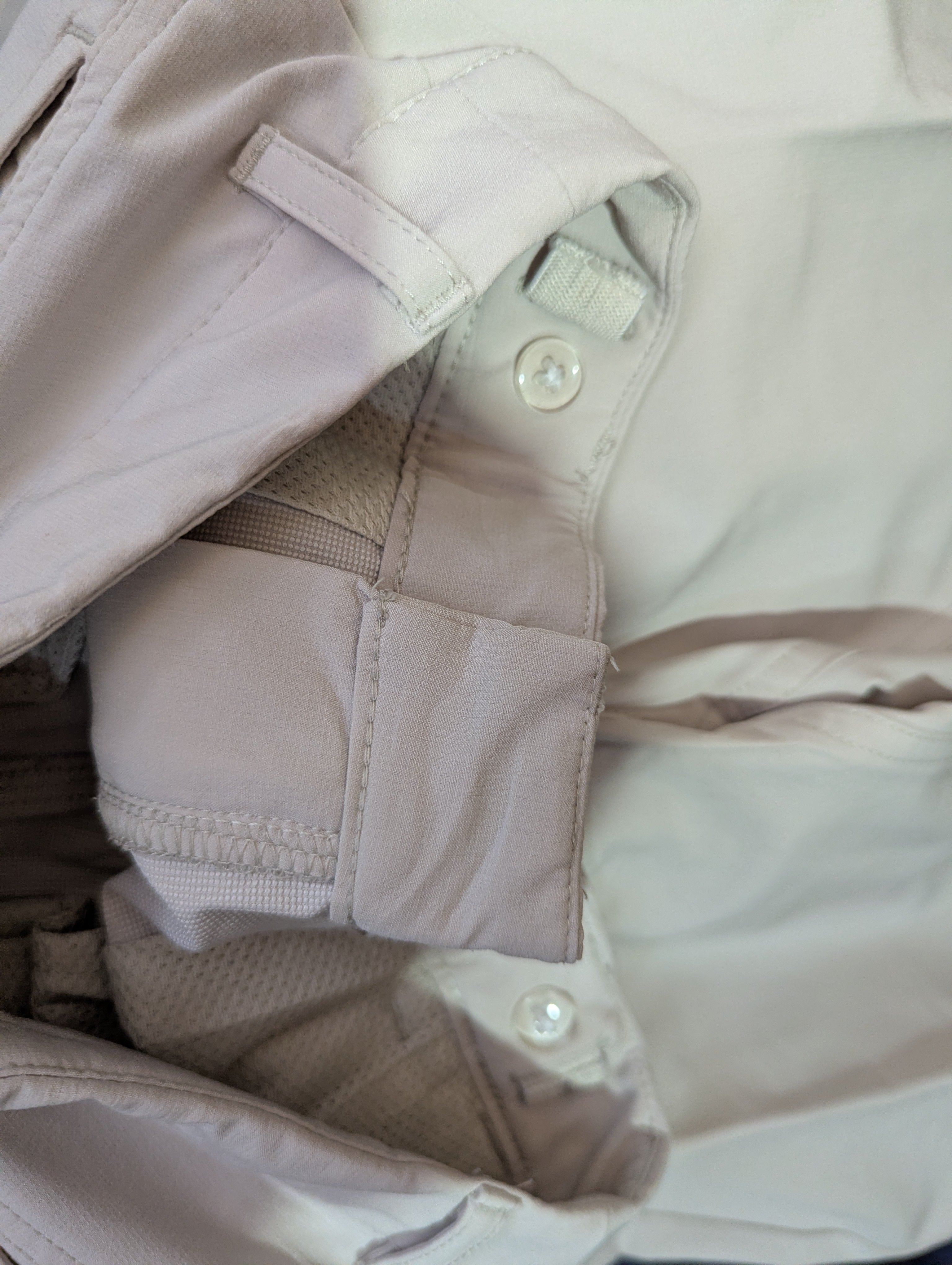 All in Motion Boys Beige Performance Shorts - Size 10 Estimated Age 10-11 Years AB2