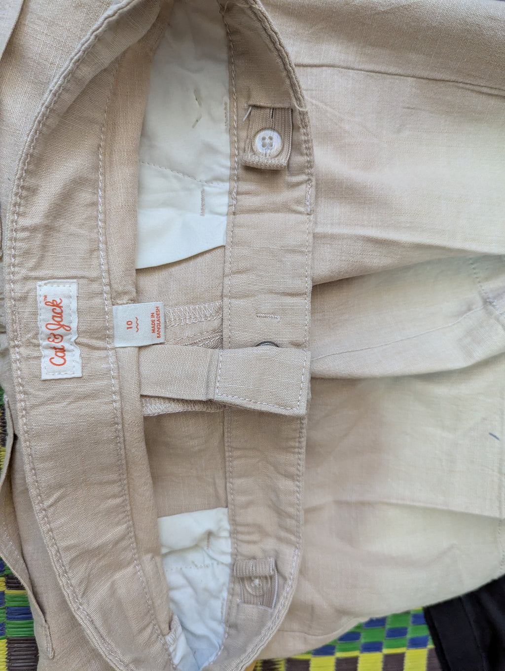 Cat & Jack Boys Tan Casual Flat-Front Shorts - Size 10 Estimated Age 9-10 Years AB2