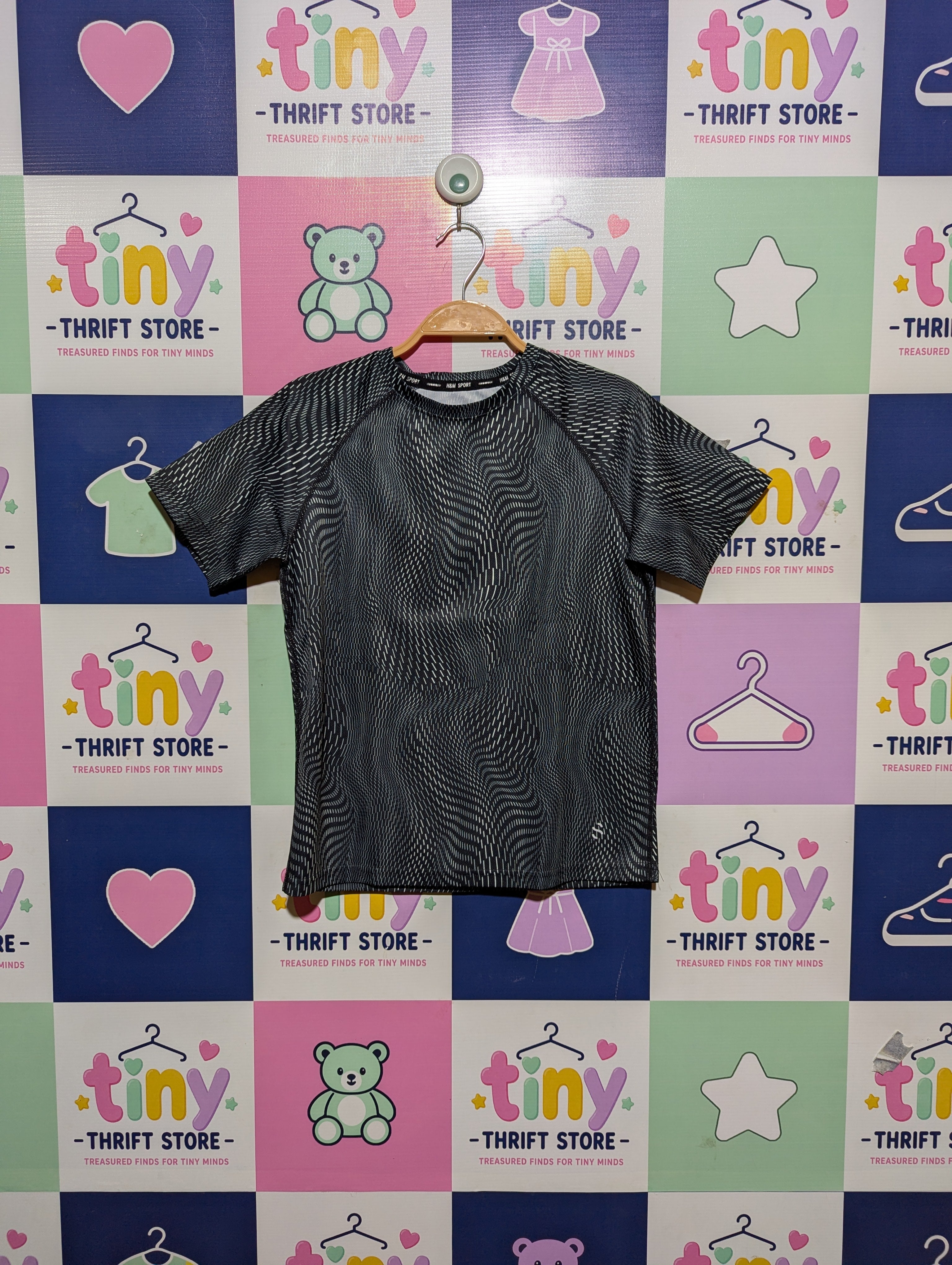 H&M Boys Grey/Black Abstract Print "Sport" Active Tee - Size Estimated Age 8-10 Years AB2