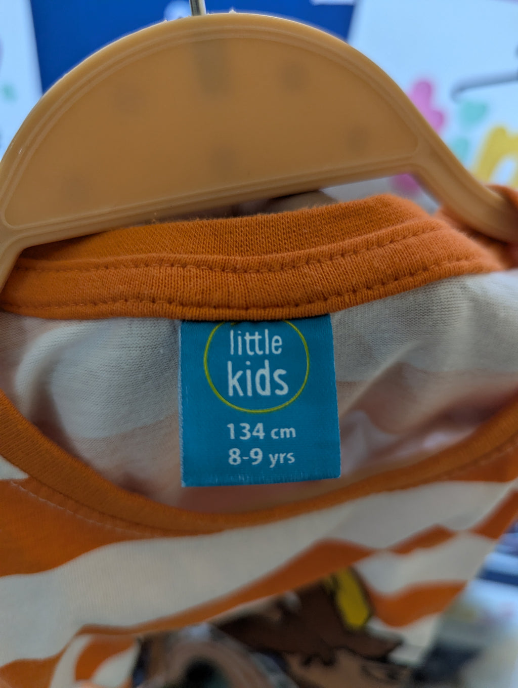 Little Kids Boys Orange and White Striped "Good Job!" Graphic Tee - Size Estimated Age 8-9 Years AB2