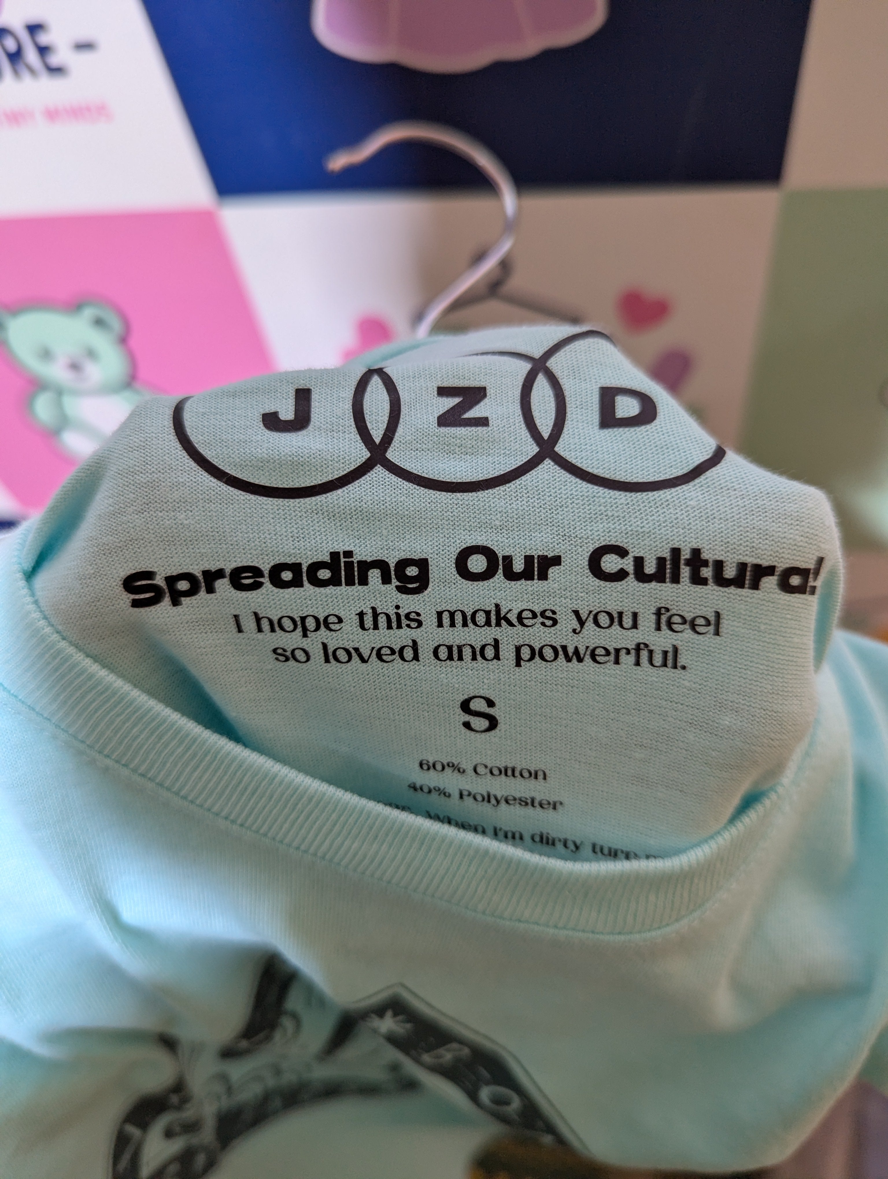 JZD Girls/Boys Light Blue "Spreading Our Cultura" Graphic Tee - Size Estimated Age 6Y AB2