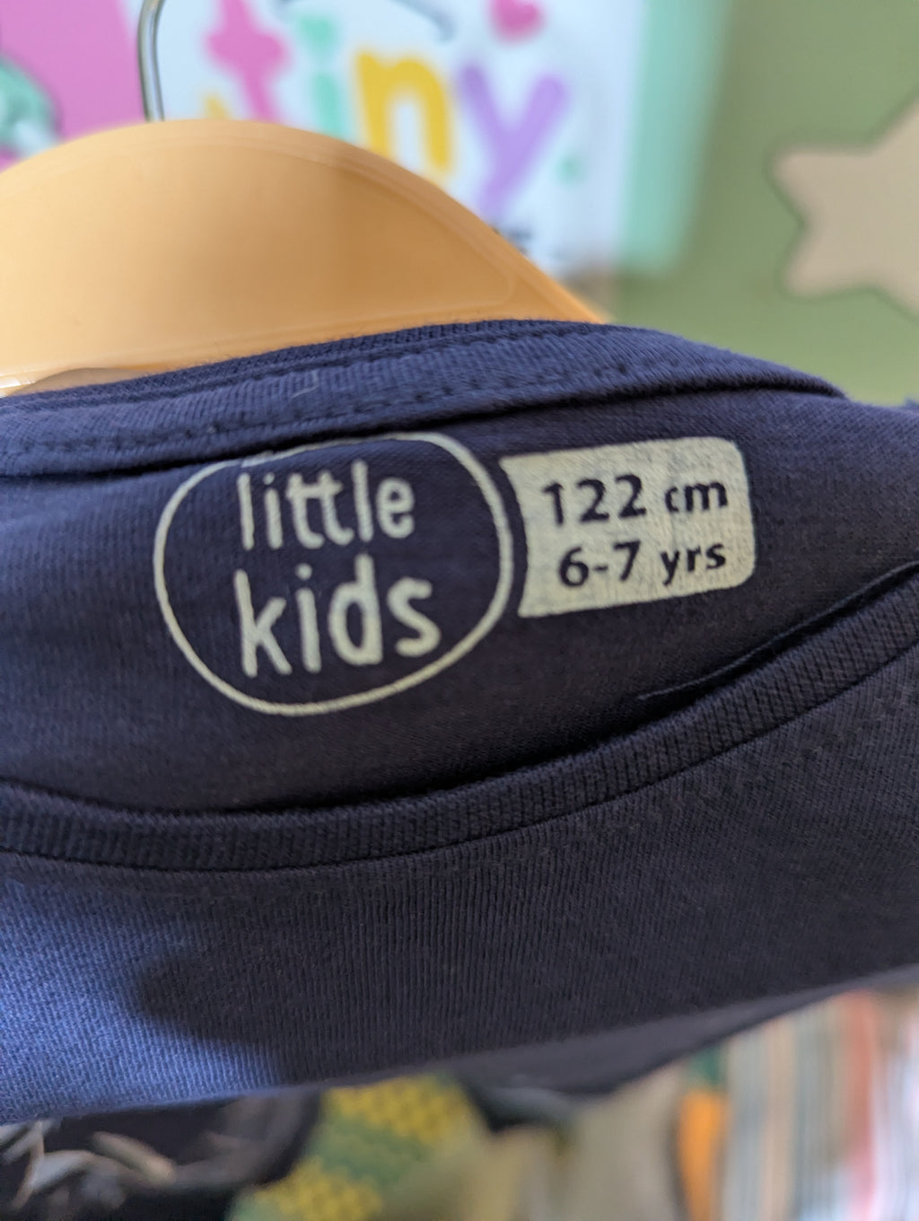 Little Kids Girls Navy Blue "Magical Unicorn" Graphic Tee - Size 122 (Estimated Age 6-7 Years) AB2