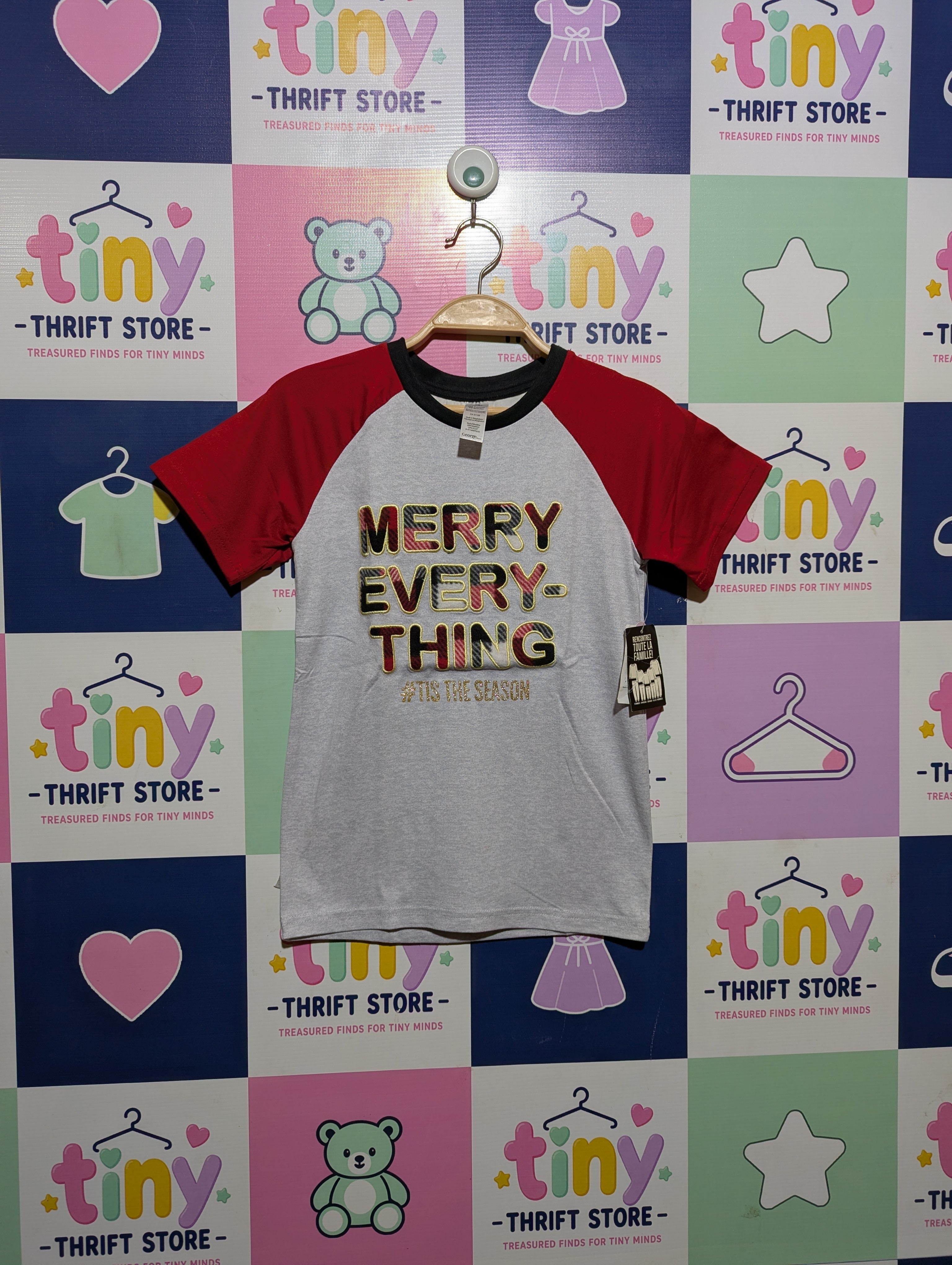 George Girls Heather Grey "Merry Everything" Short Sleeve Raglan Tee - Size M (7-8) Estimated Age 7-8 Years AB2