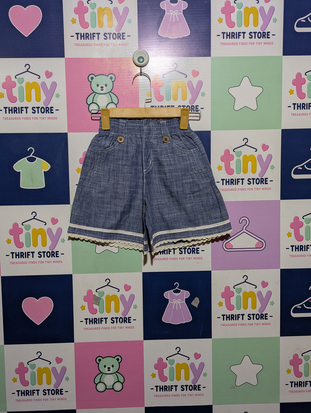 Girls Blue Chambray "Lace Trim" Shorts - Size 120 CM Estimated Age 6-7 Years AB2