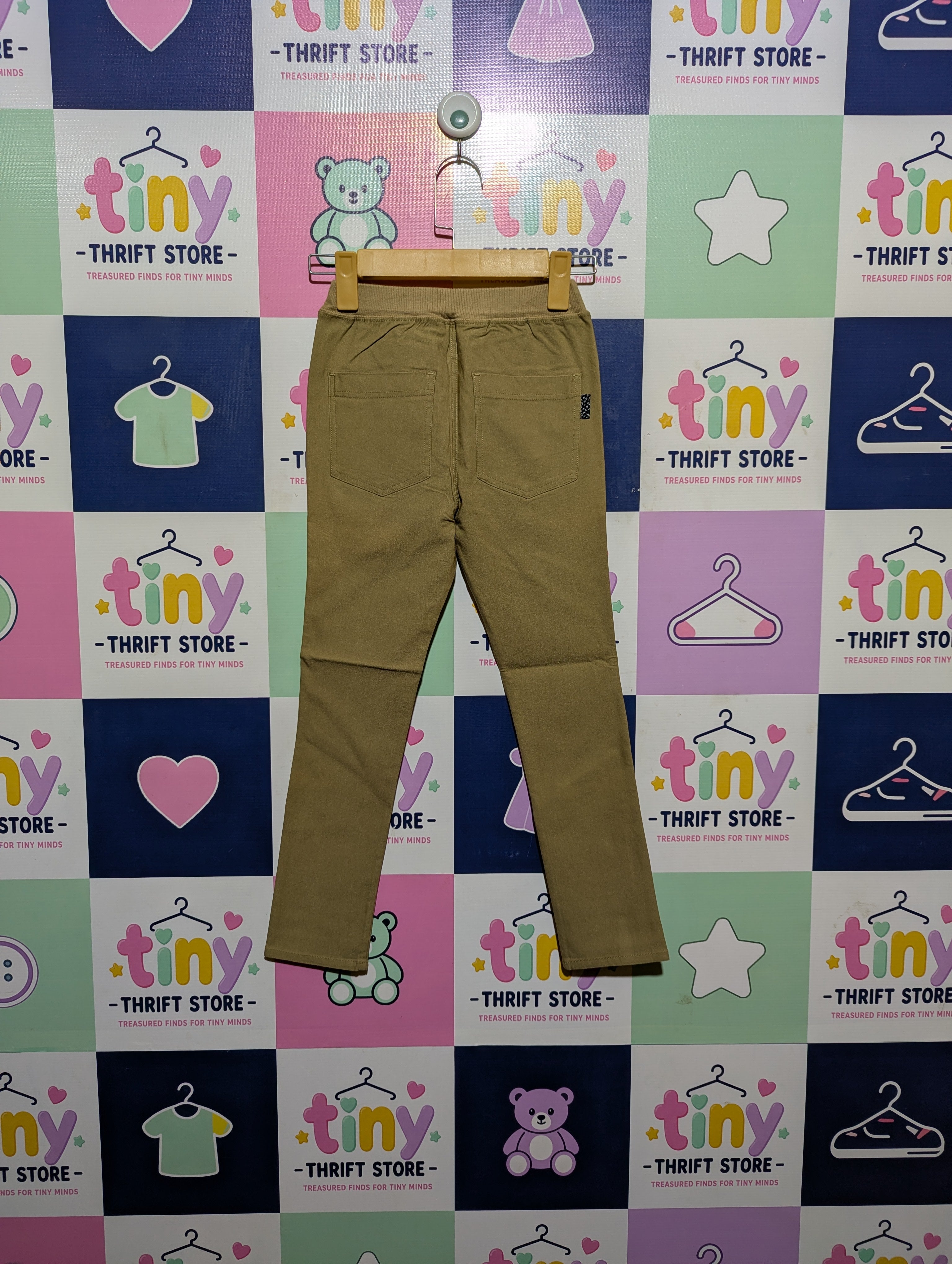 GU Girls Beige Slim-Fit Stretch Pants - Size 130 CM Estimated Age 8-9 Years AB2