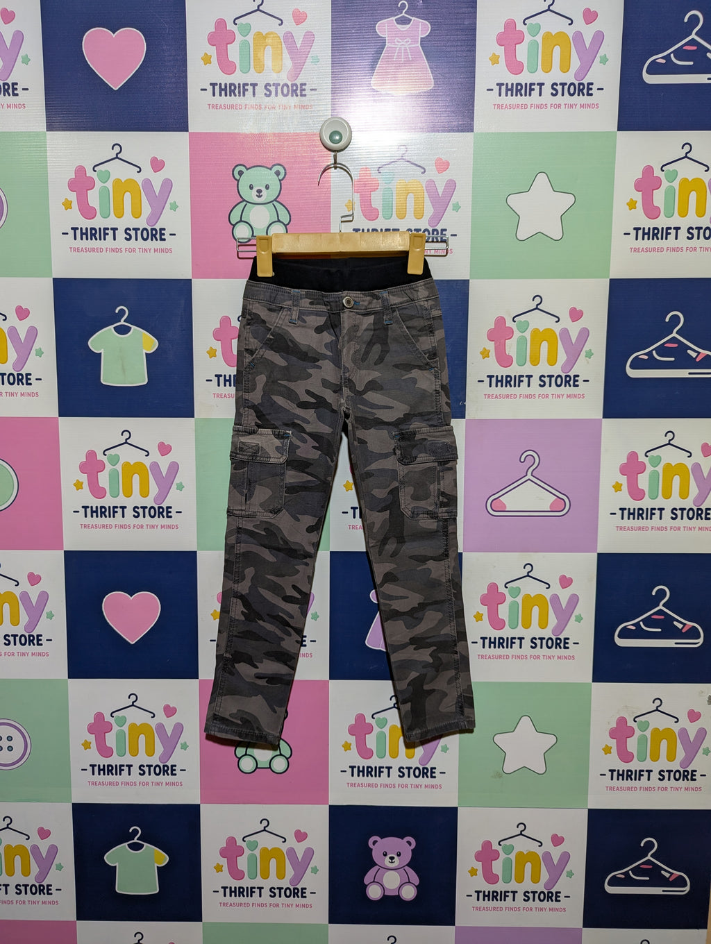 Real Standard Boys Camouflage Cargo Pants - Size 120 (Estimated Age 6-7 Years) AB2