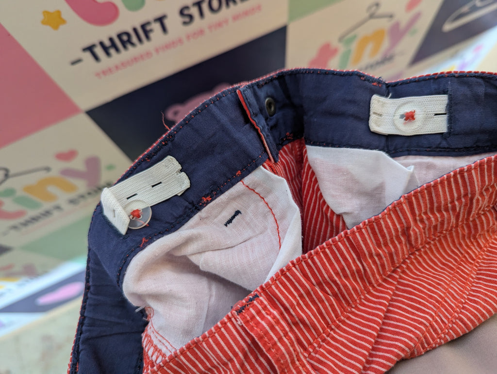 KIDS Boys Red & White Pinstripe Casual Trousers - Size 122, Estimated Age 6-7 Years AB2