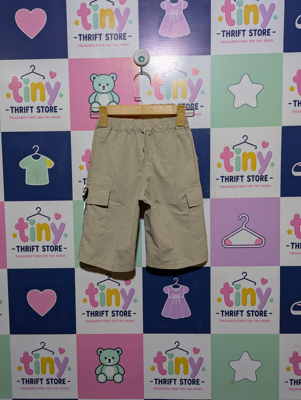 GU Boys Beige Cargo Casual Summer Shorts - Size 130, Estimated Age 7-8 Years AB2