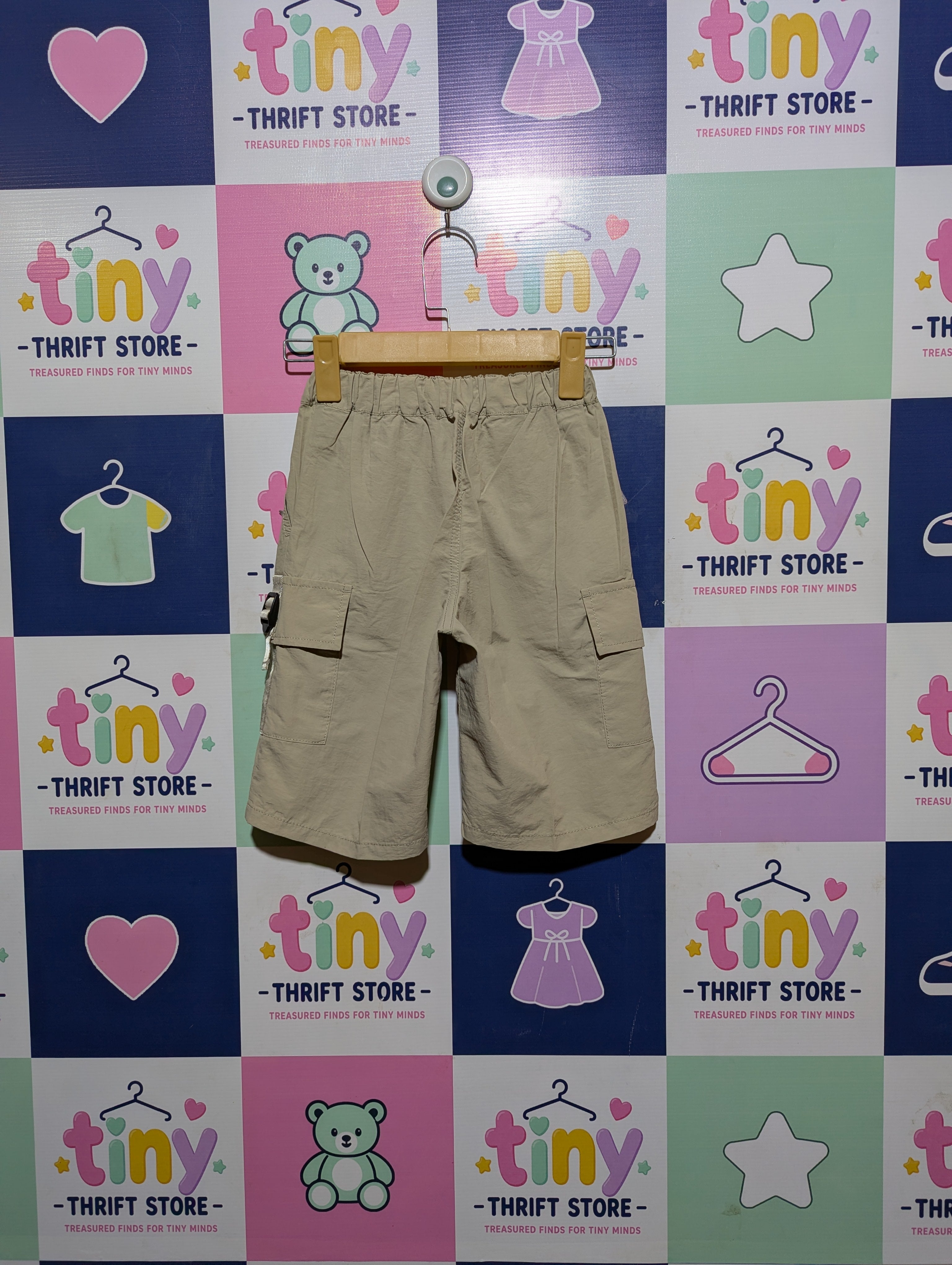 GU Boys Beige Cargo Casual Summer Shorts - Size 130, Estimated Age 7-8 Years AB2